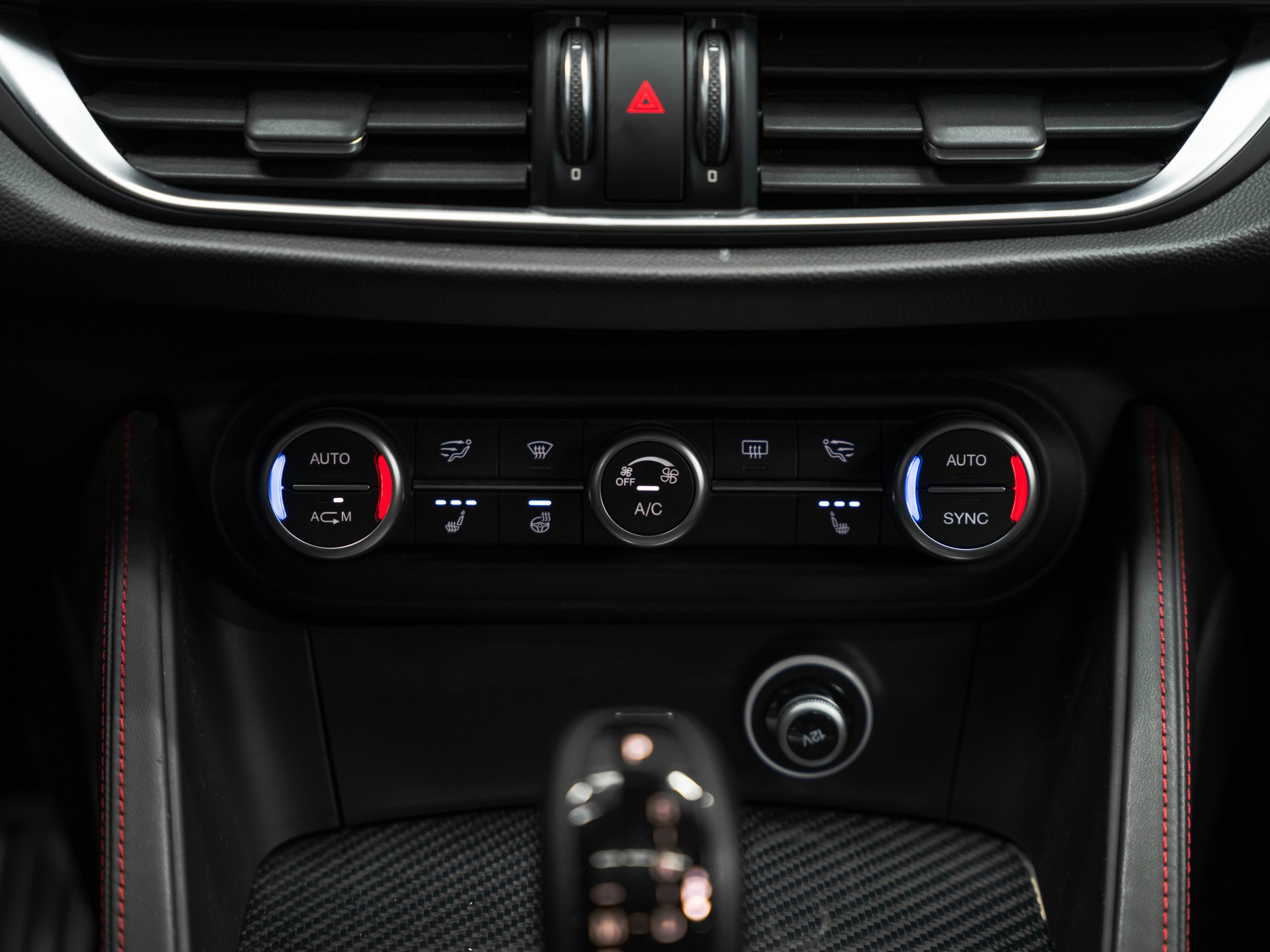 ALFA ROMEO Stelvio 2.9 V6 Quadrifoglio Q4 Automatic-image-26