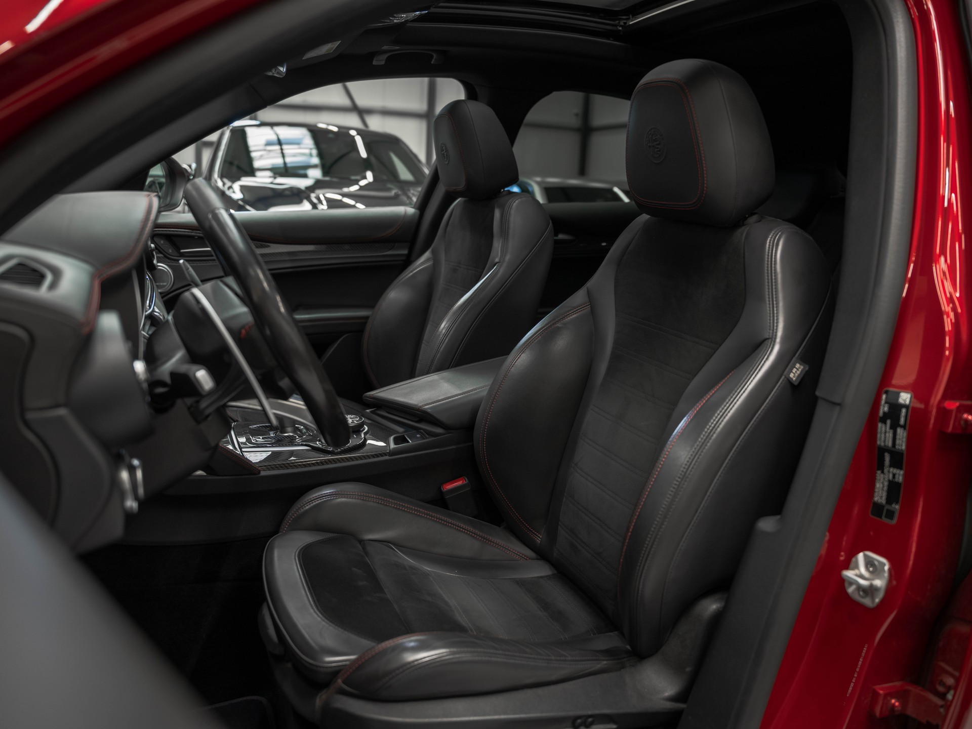 ALFA ROMEO Stelvio 2.9 V6 Quadrifoglio Q4 Automatic-image-8