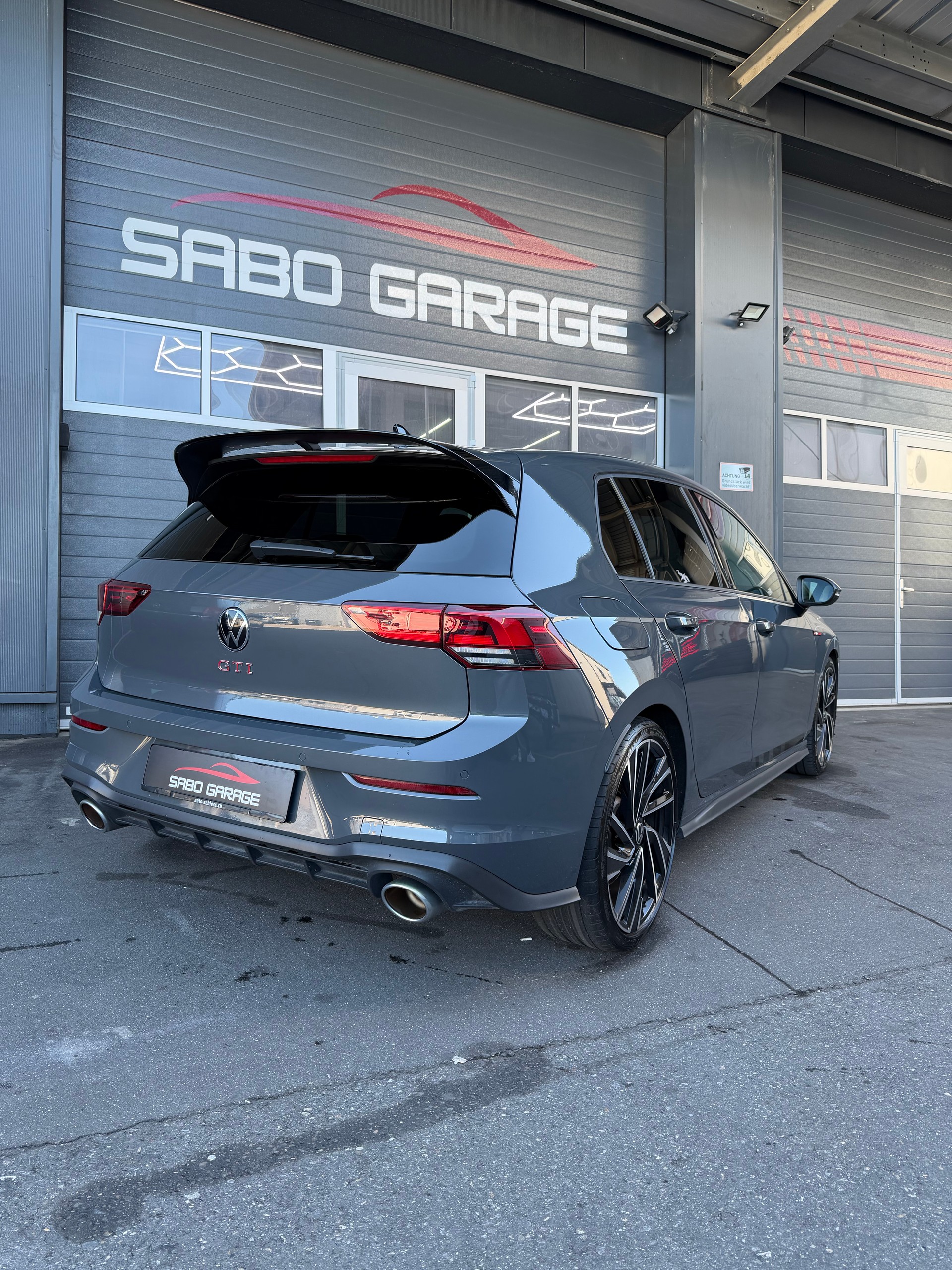 VW Golf 2.0 TSI GTI Clubsport DSG-showroom-element-1