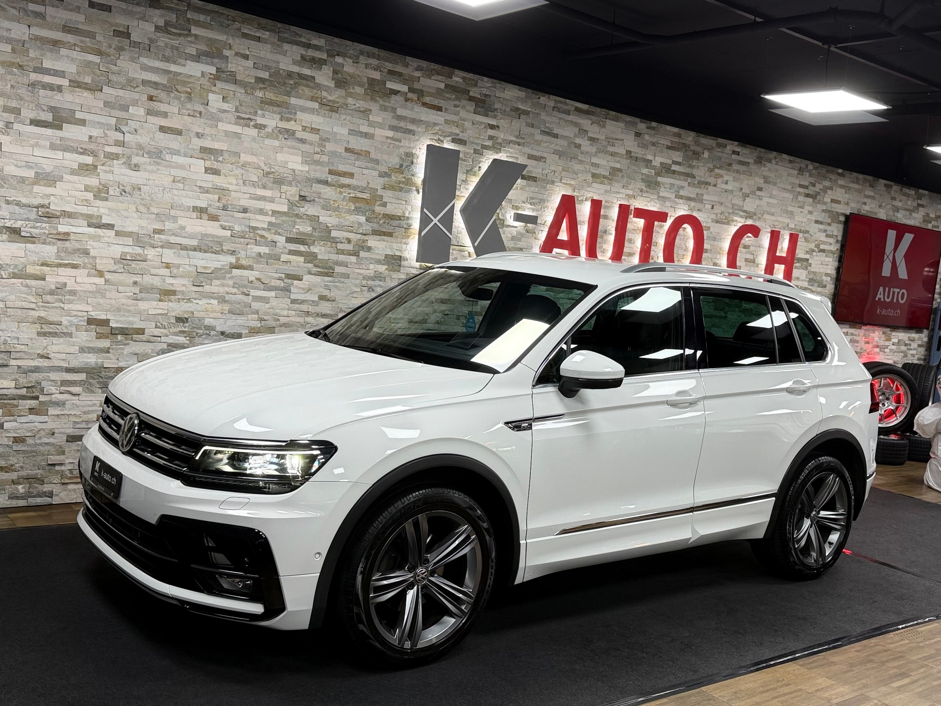 VW Tiguan 2.0 TDI SCR R-Line 4Motion DSG