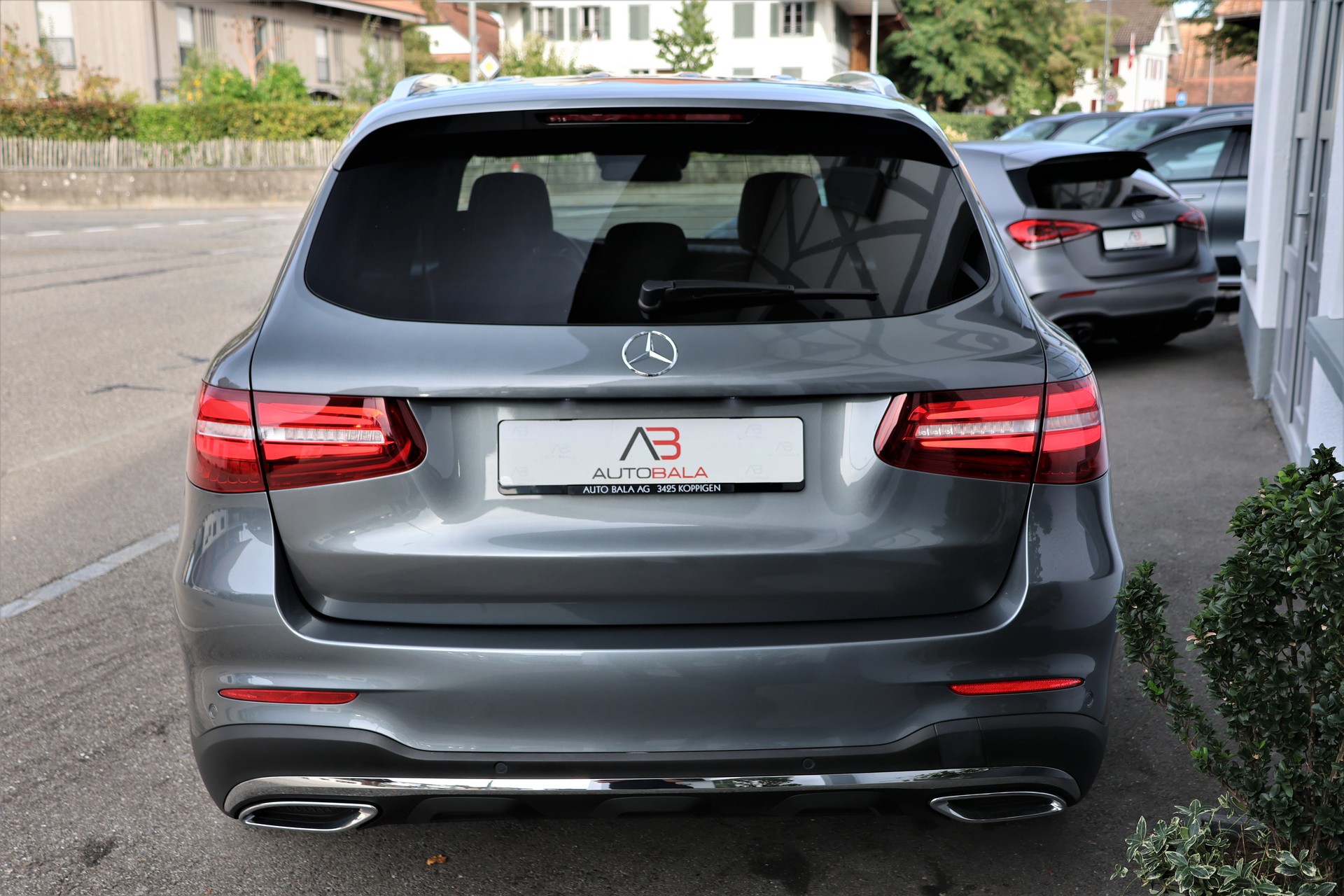 MERCEDES-BENZ GLC 250 d AMG Line 4Matic 9G-Tronic (CH)-image-6
