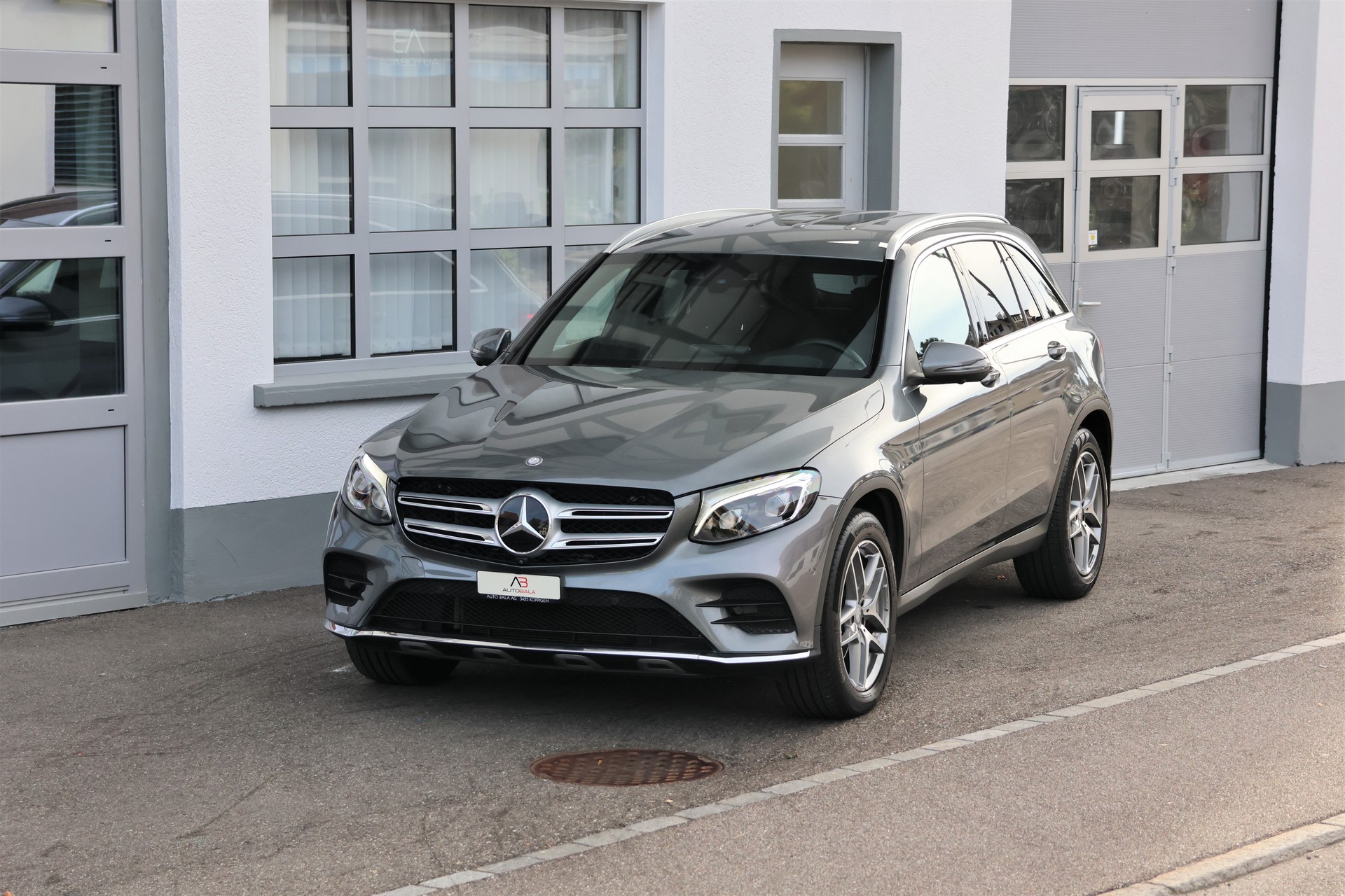 MERCEDES-BENZ GLC 250 d AMG Line 4Matic 9G-Tronic (CH)
