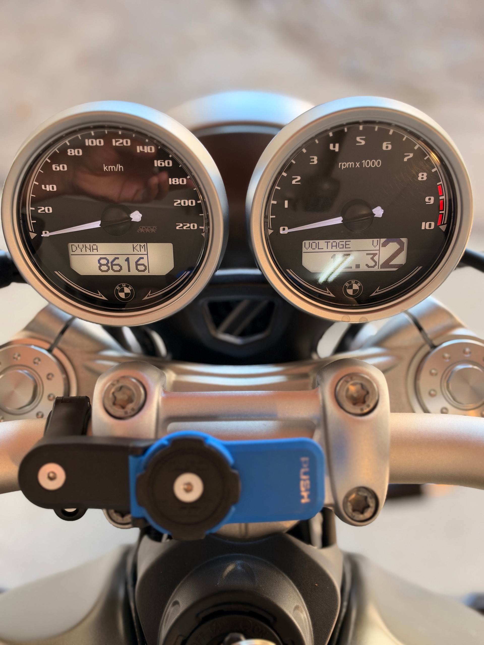 BMW R nineT Pure A2 (35kW)-image-1