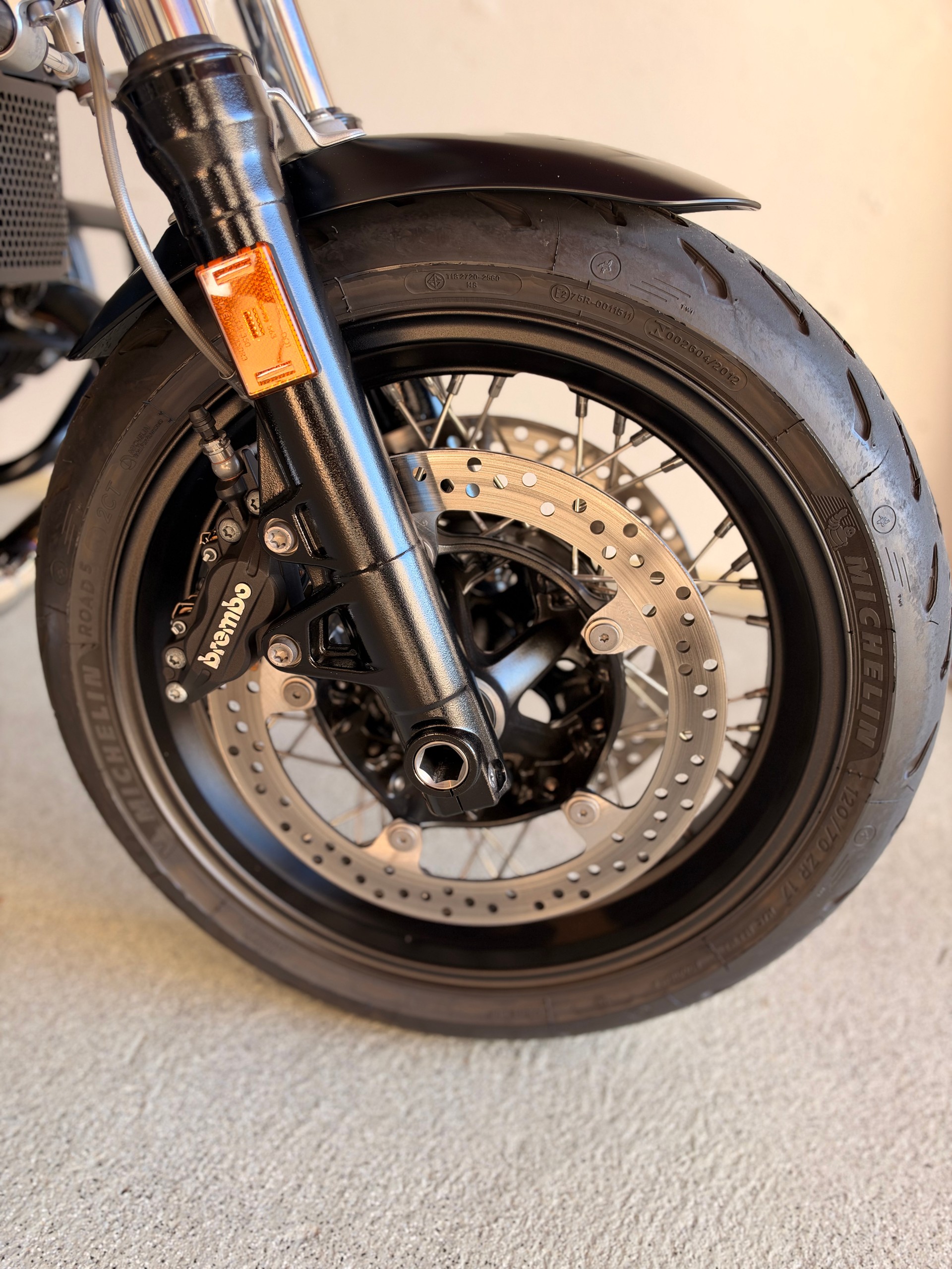 BMW R nineT Pure A2 (35kW)-image-4