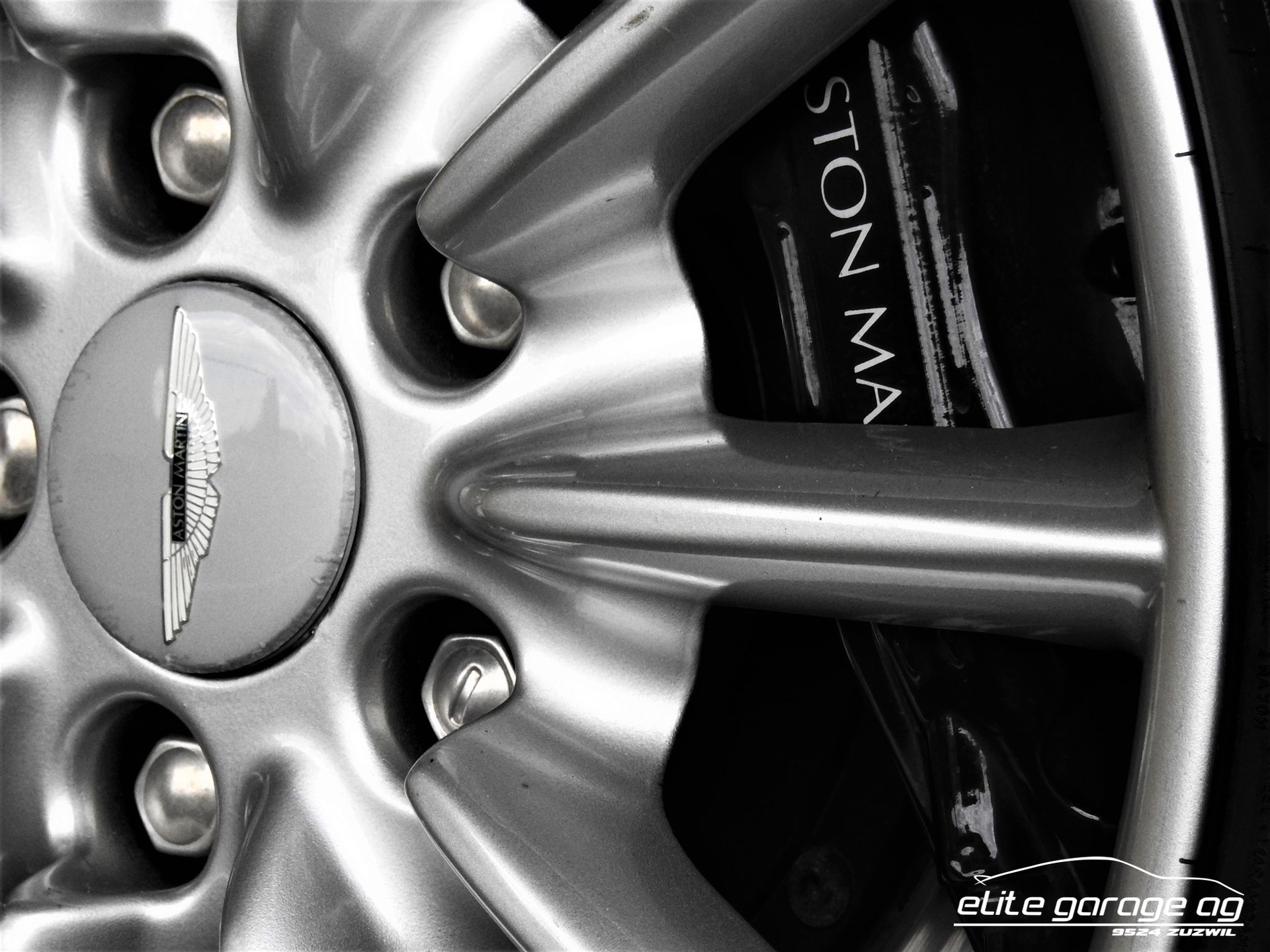 ASTON MARTIN DB7 Vantage-image-8