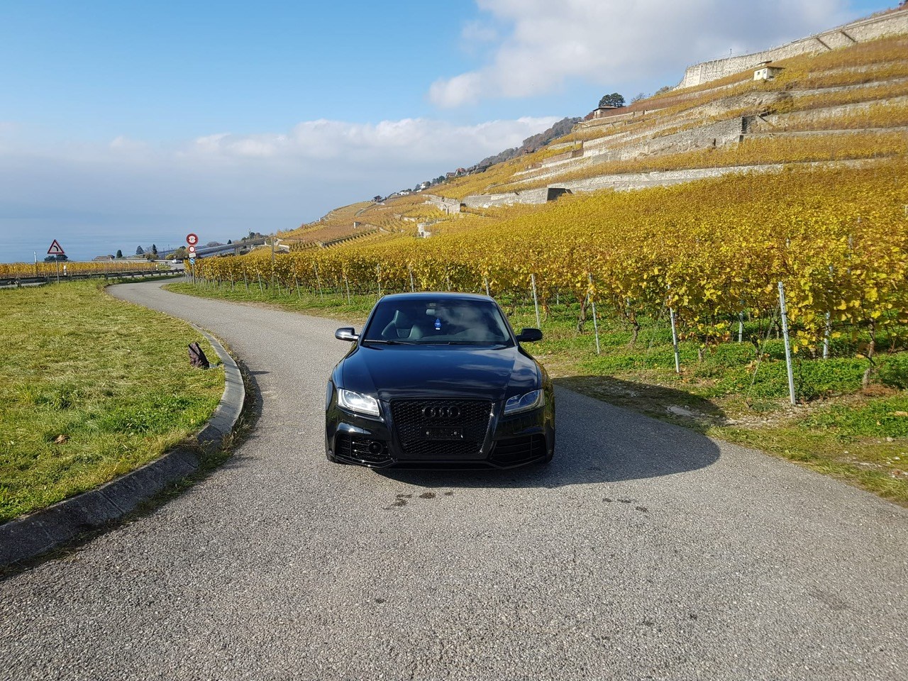 AUDI RS5 Coupé 4.2 FSI quattro S-tronic-image-11
