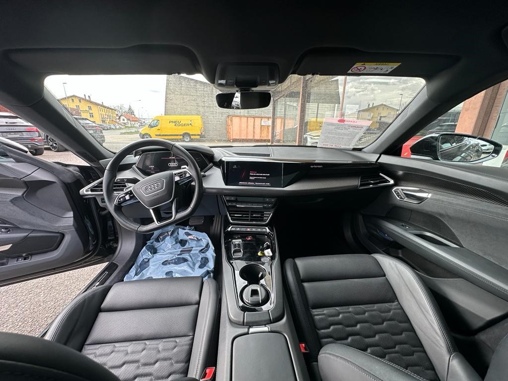 AUDI e-tron GT quattro-image-8