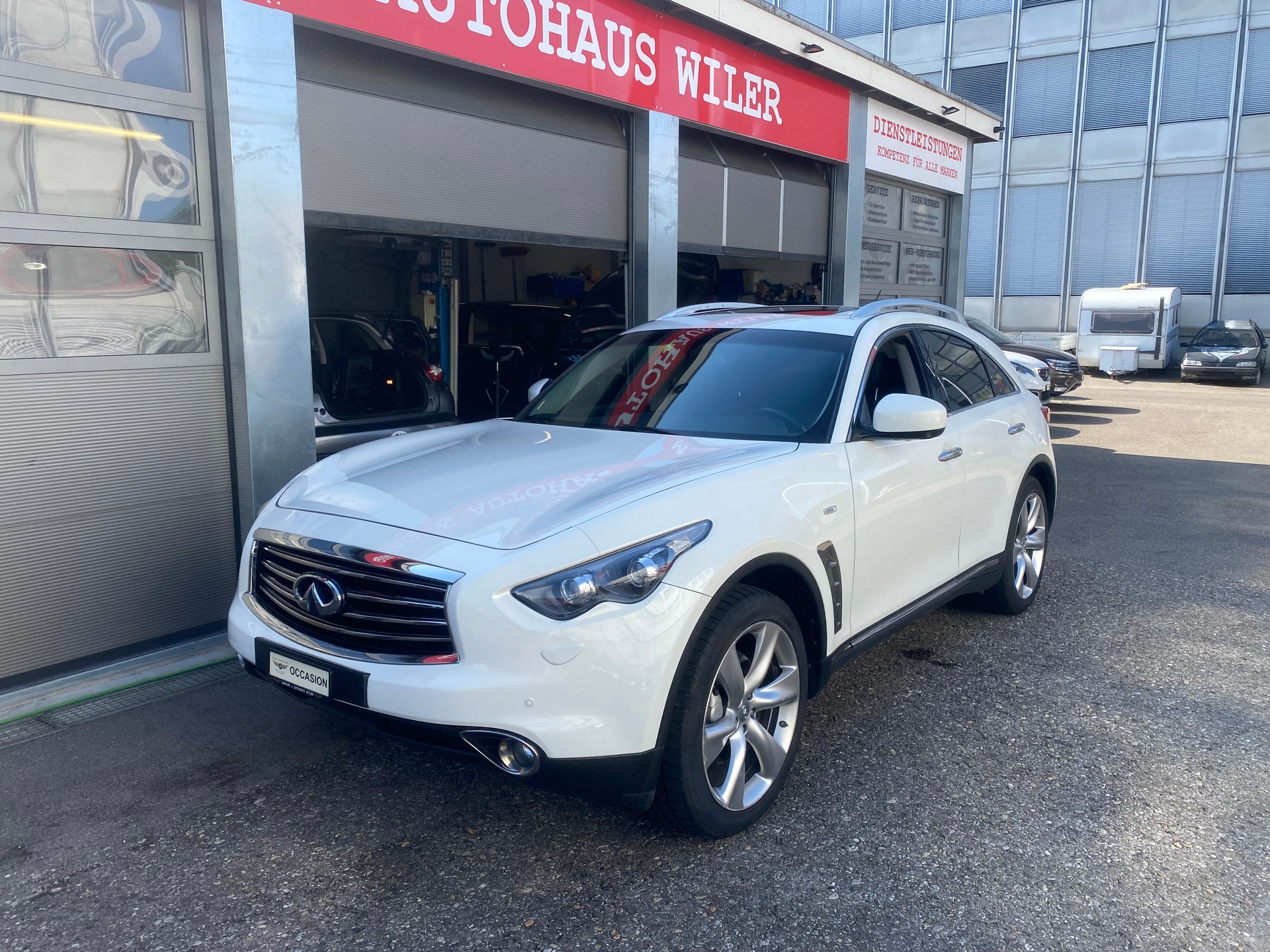 INFINITI FX37 S AWD Automatic