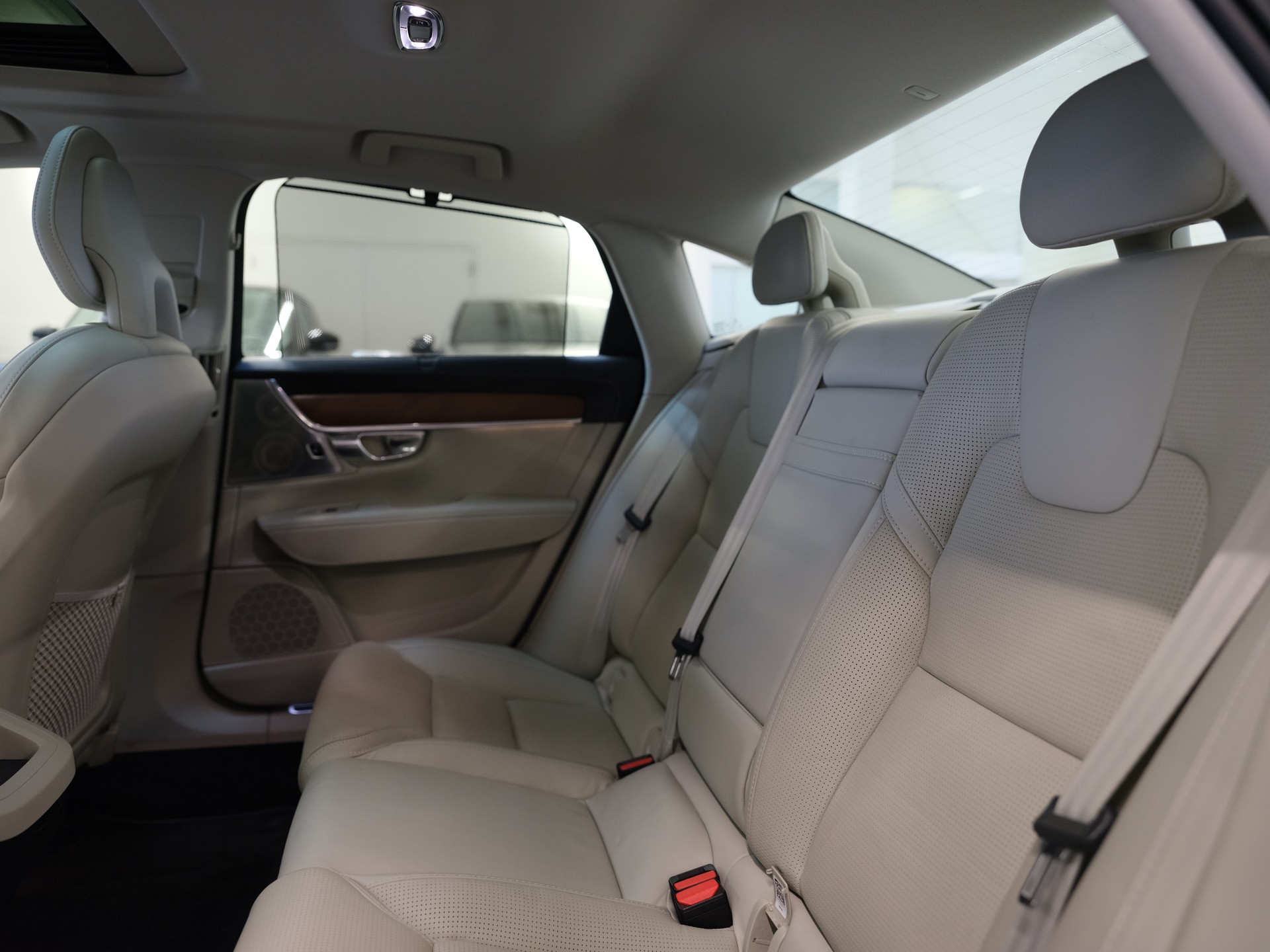 VOLVO S90 T6 AWD Inscription Geartronic-image-25