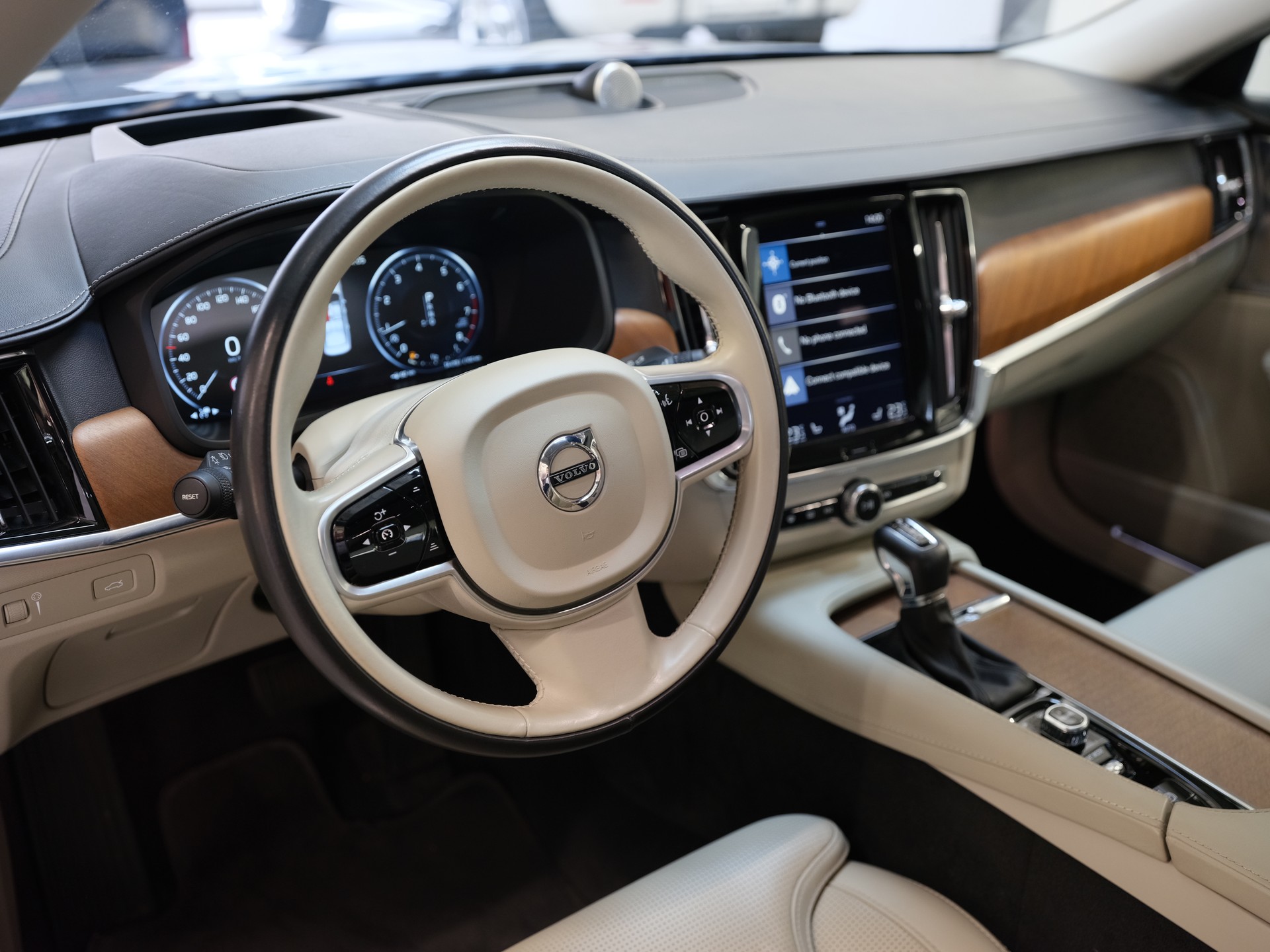 VOLVO S90 T6 AWD Inscription Geartronic-image-15
