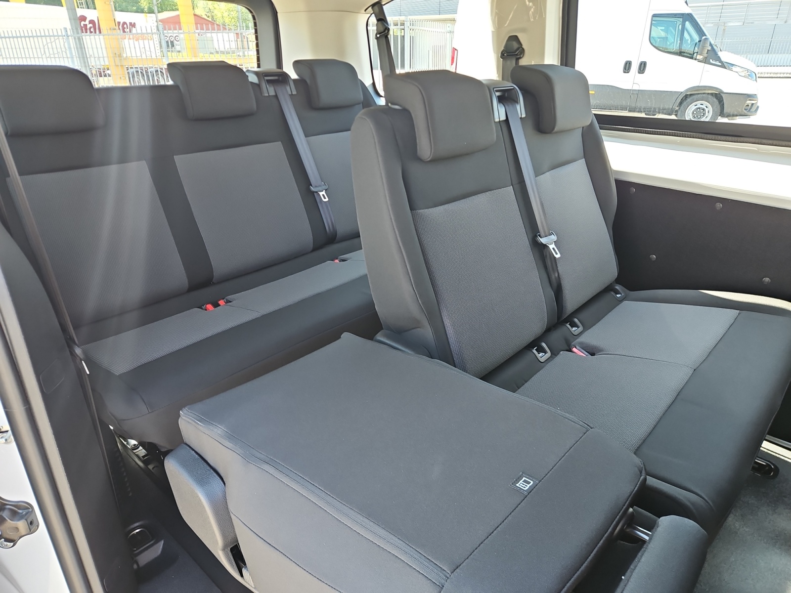 OPEL Vivaro Combi 2.0 CDTI s/s M-image-14