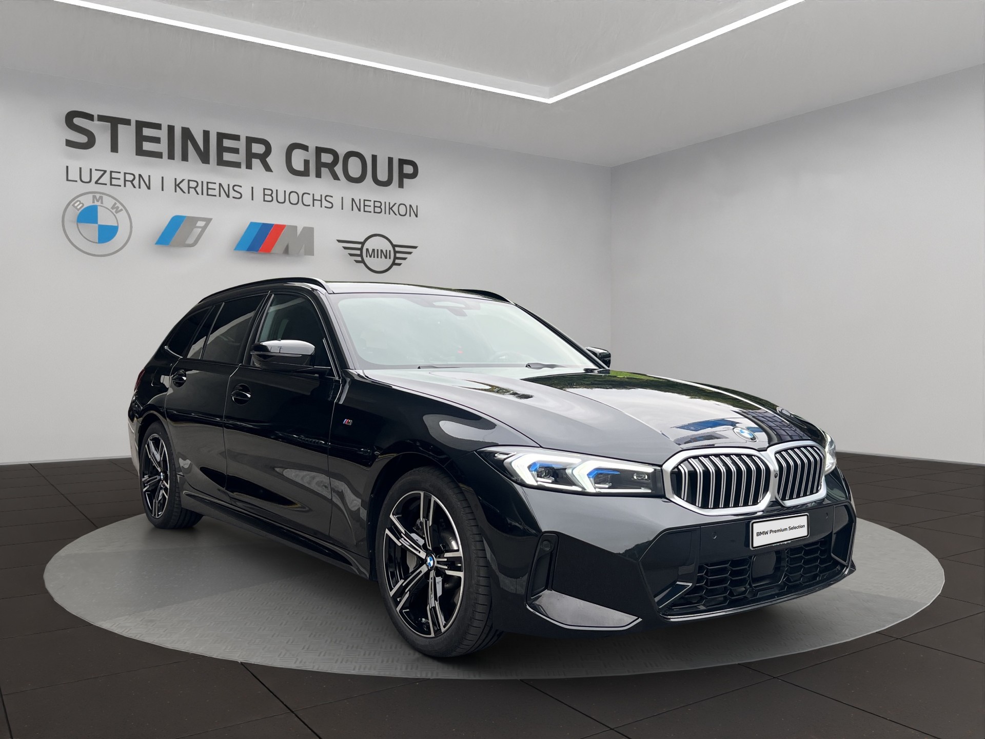 BMW 330d xDrive 48V Steptronic M Sport-showroom-element-2