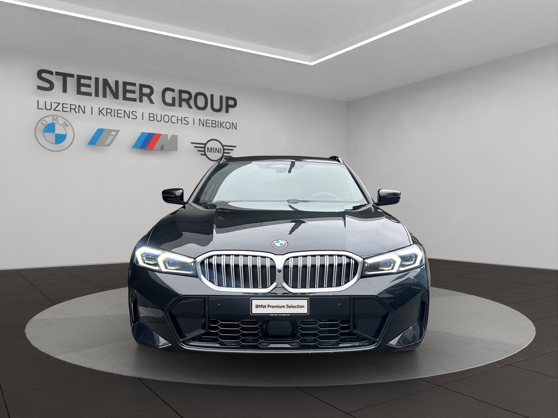 BMW 330d xDrive 48V Steptronic M Sport-showroom-element-1