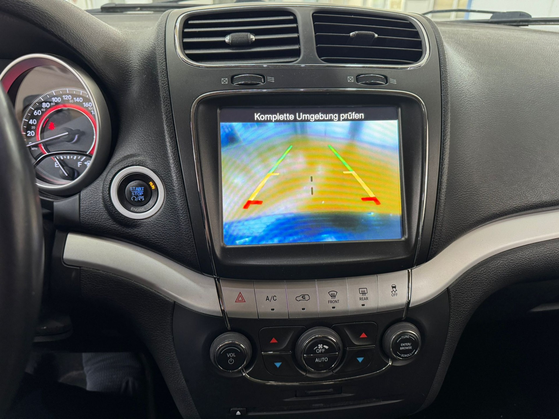 FIAT Freemont 2.0 MJ Lounge AWD Automat-image-7
