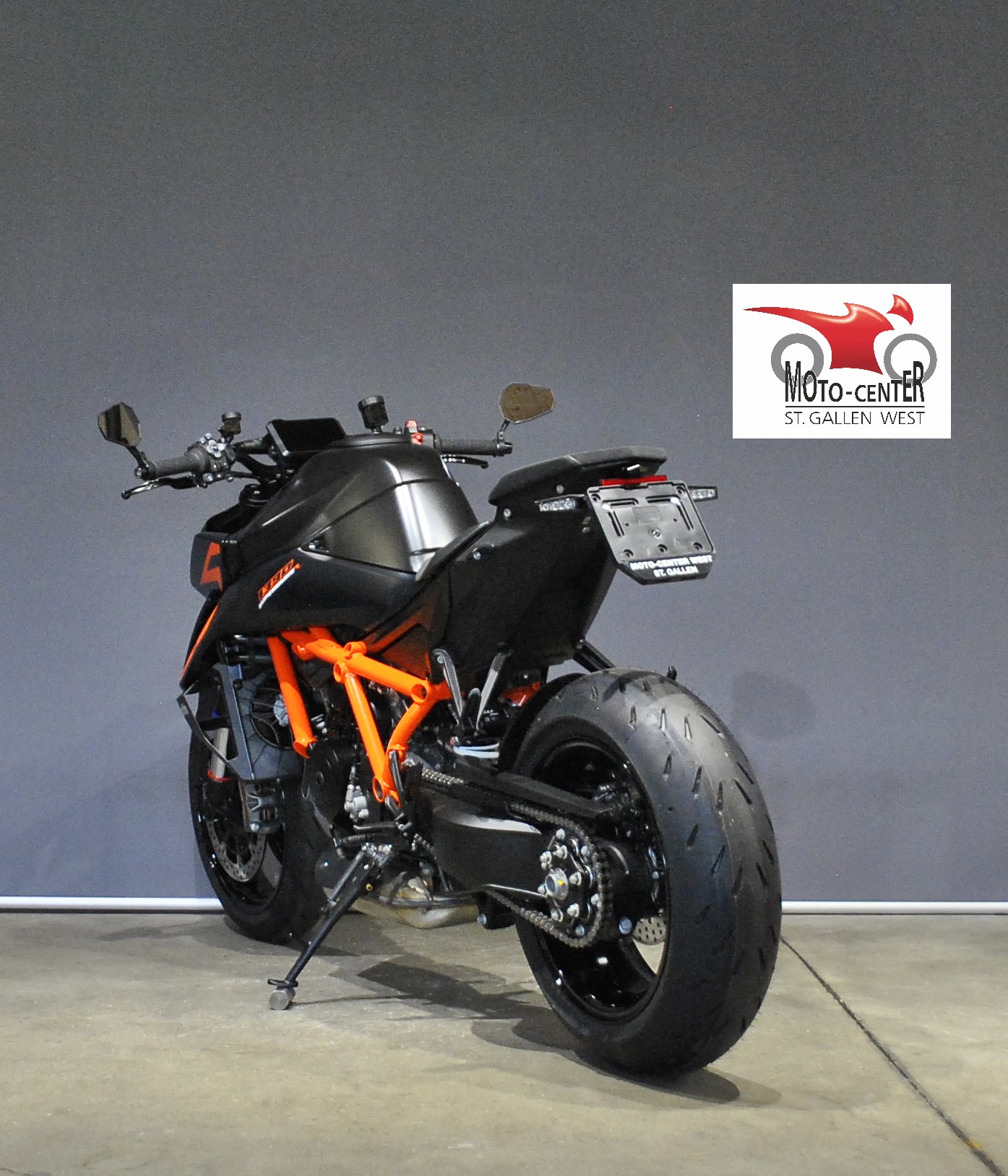 KTM 1390 Super Duke R EVO-image-3
