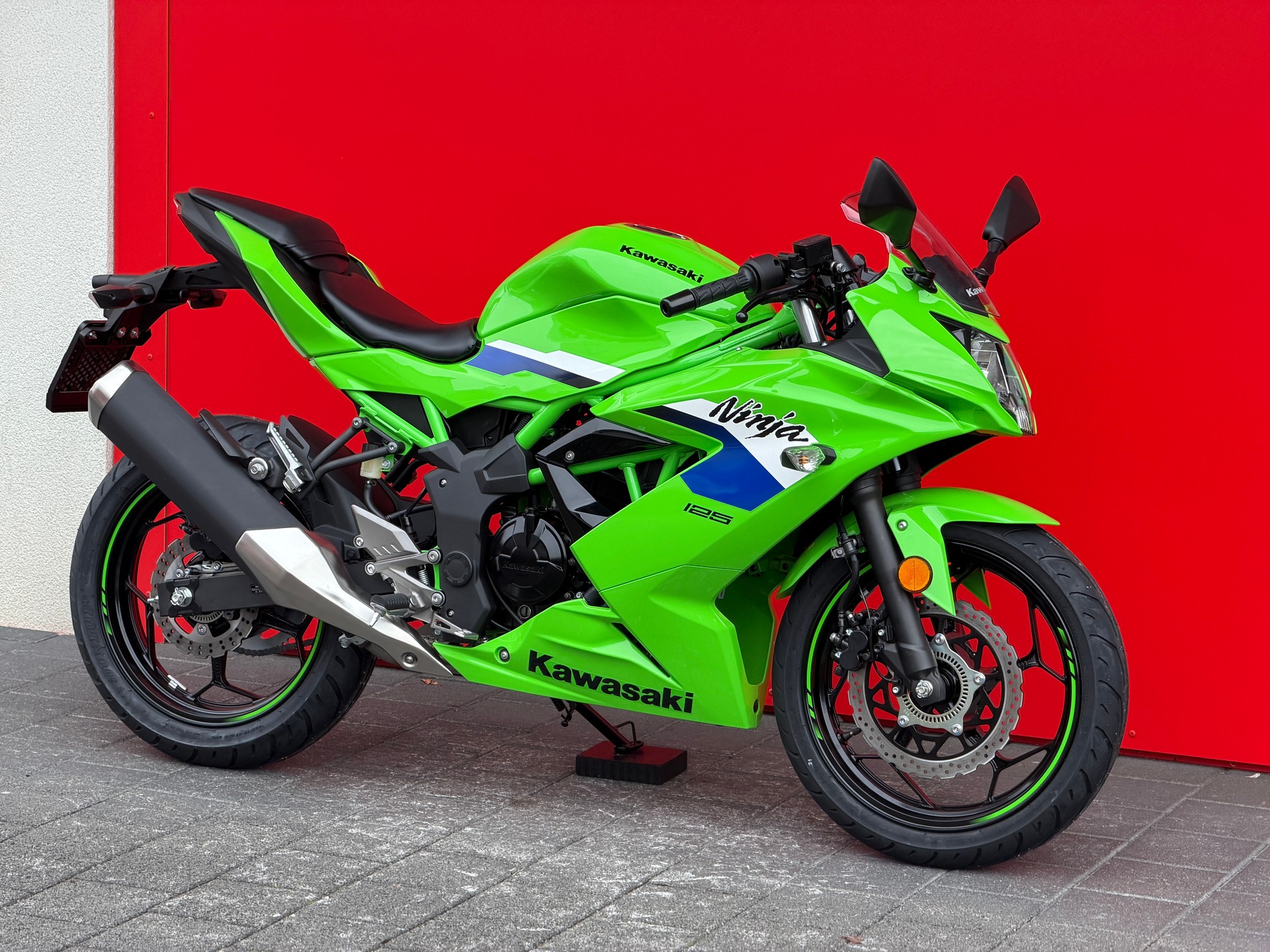 KAWASAKI Ninja 125-image-15