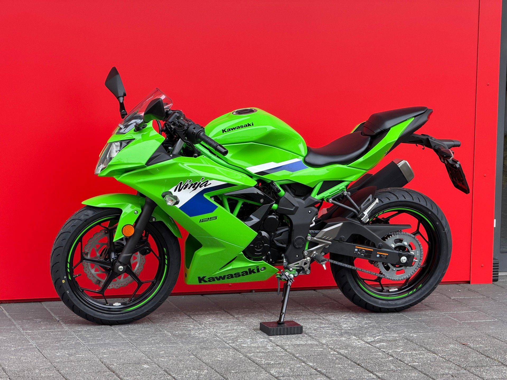 KAWASAKI Ninja 125-image-5