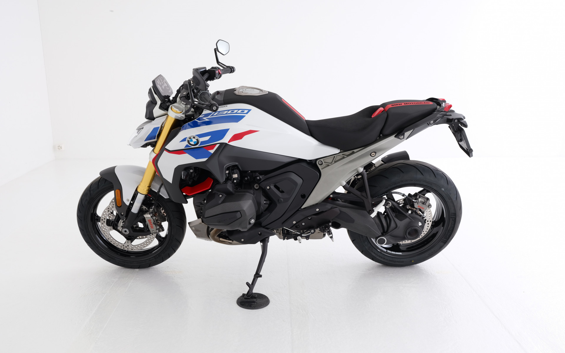 BMW R 1300 R-image-3