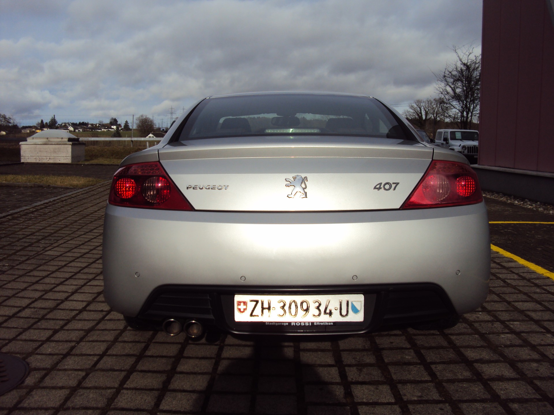 PEUGEOT 407 Coupé 2.7 HDI Pack Automatic-image-5