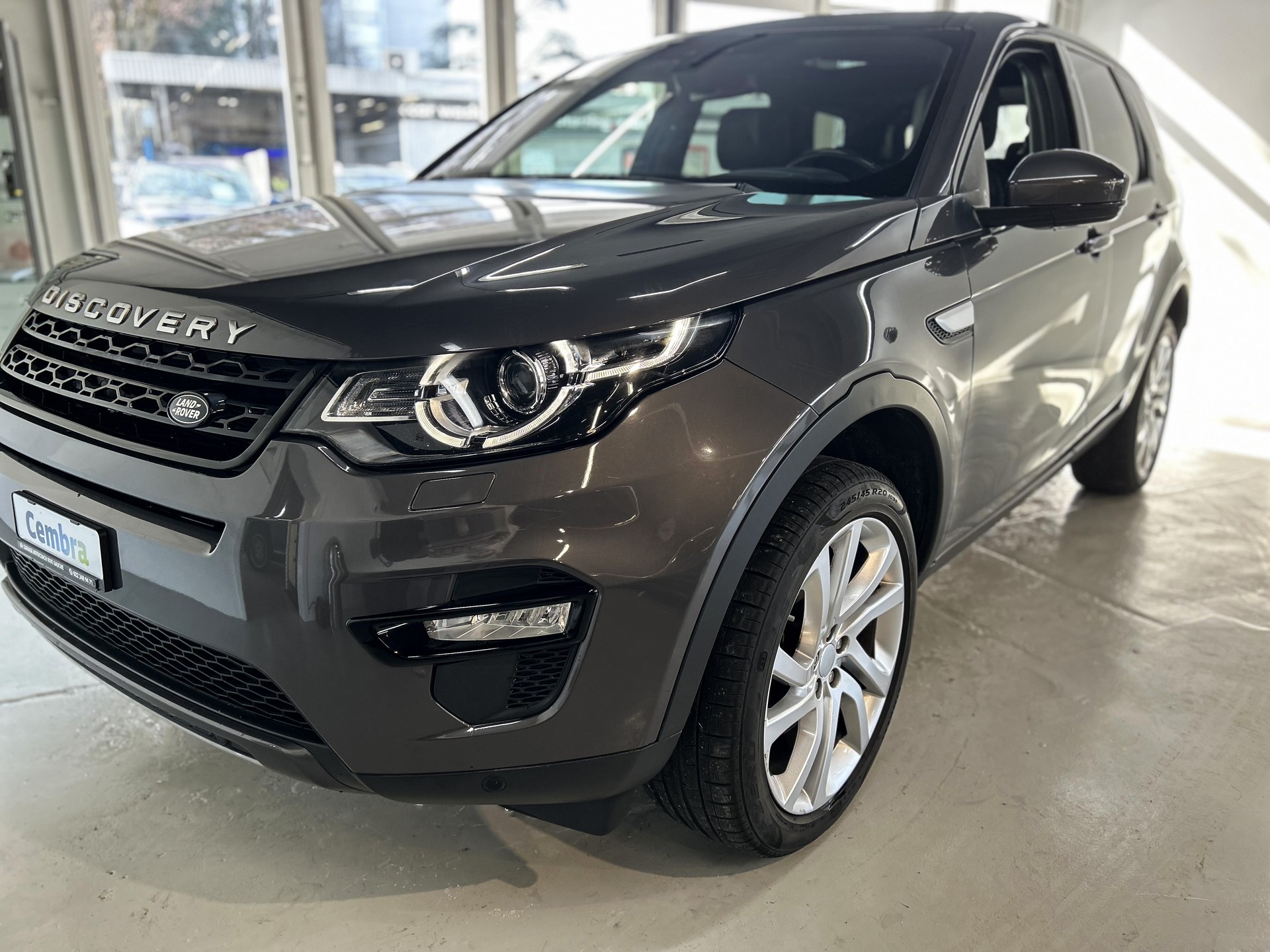 LAND ROVER Discovery Sport 2.0 Si4 Pure AT9-showroom-element-3