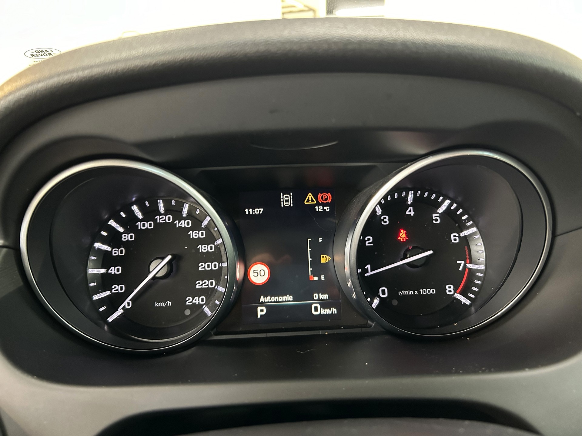 LAND ROVER Discovery Sport 2.0 Si4 Pure AT9-image-18