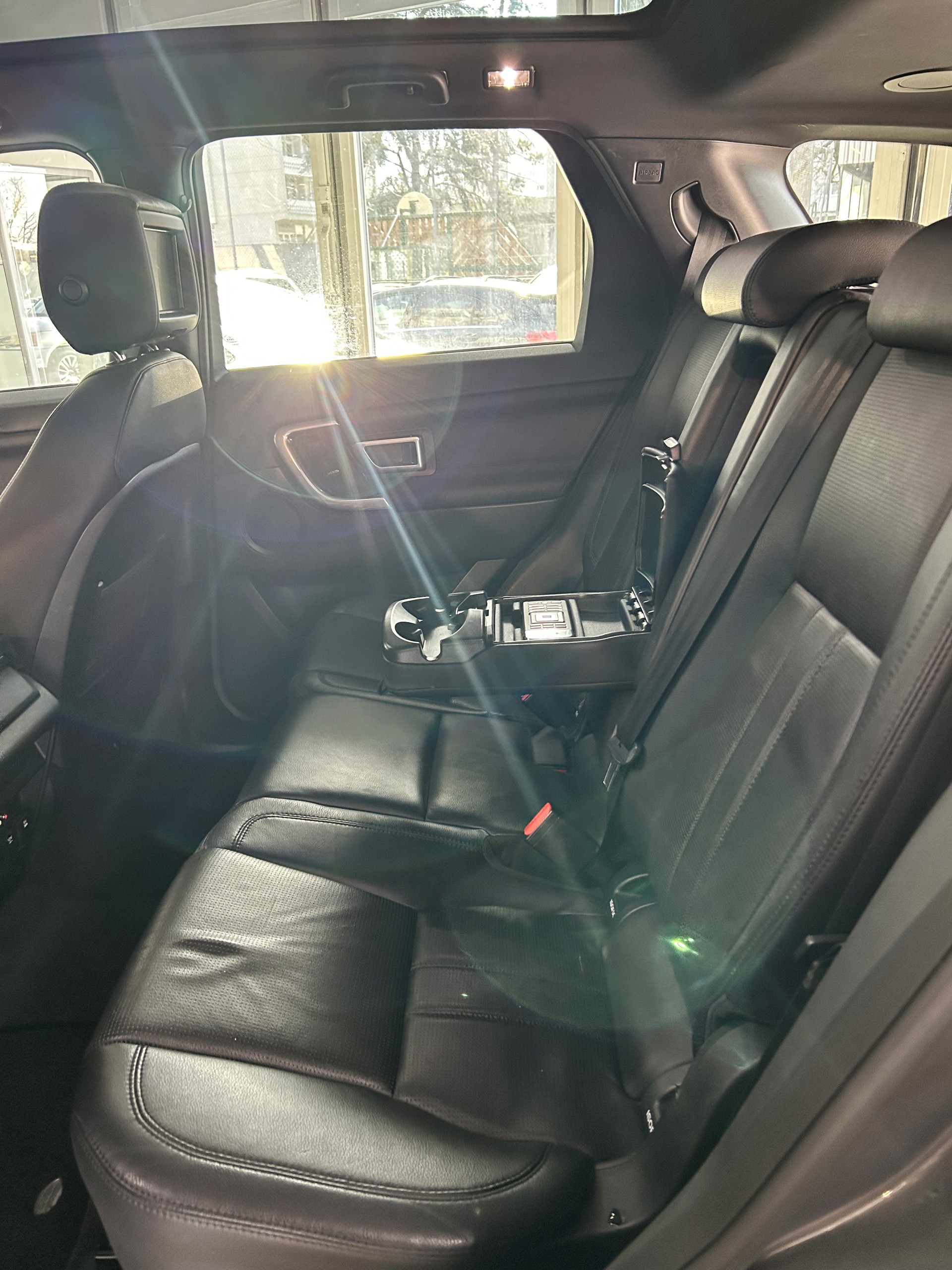 LAND ROVER Discovery Sport 2.0 Si4 Pure AT9-image-27