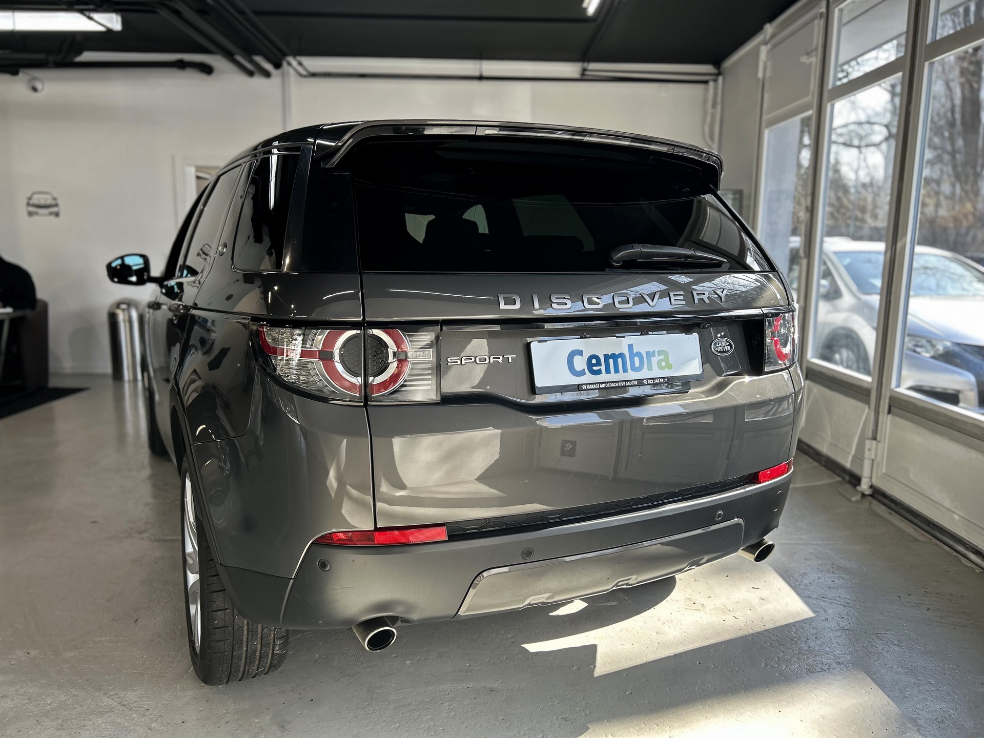 LAND ROVER Discovery Sport 2.0 Si4 Pure AT9-image-7