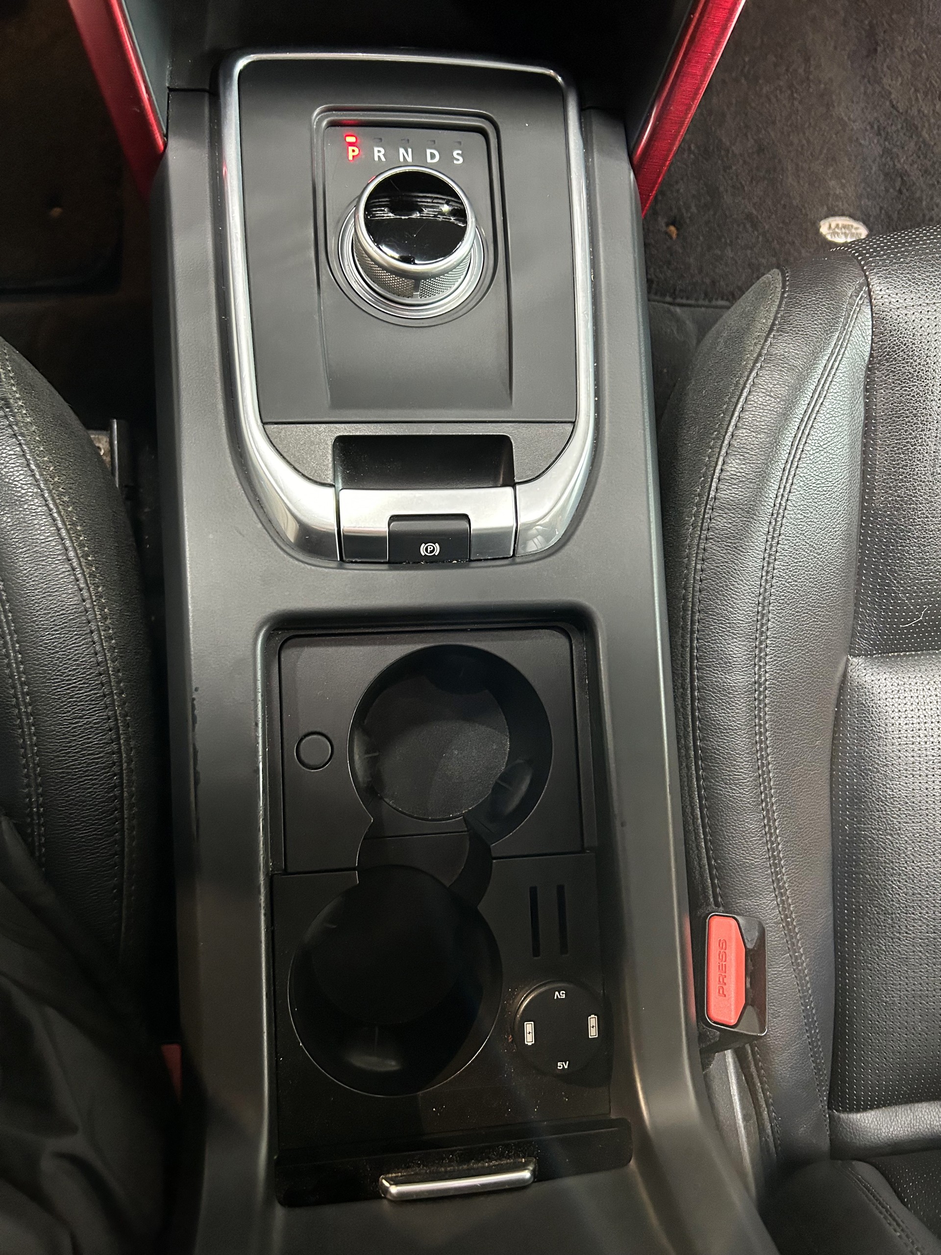LAND ROVER Discovery Sport 2.0 Si4 Pure AT9-image-23
