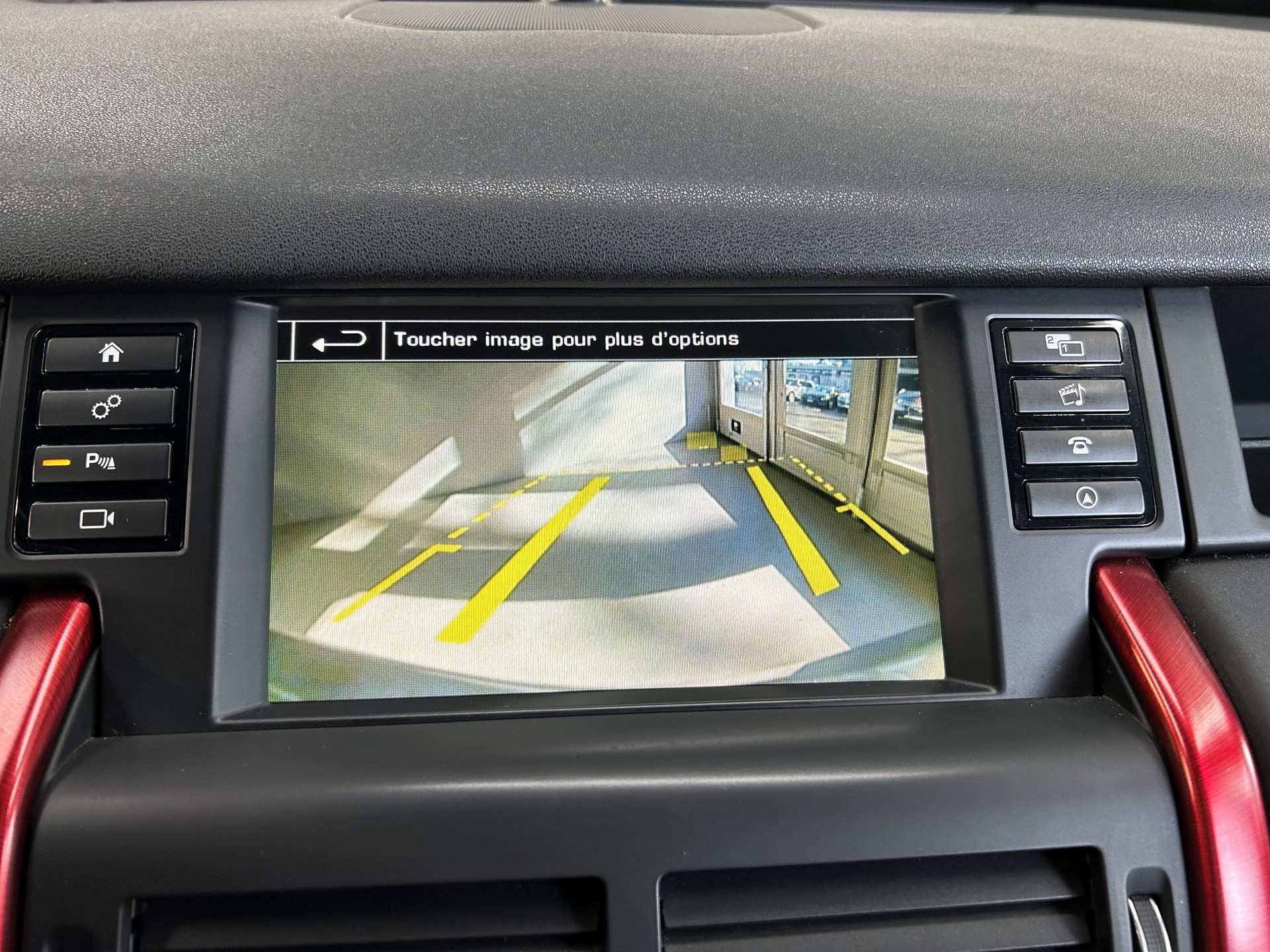 LAND ROVER Discovery Sport 2.0 Si4 Pure AT9-image-22