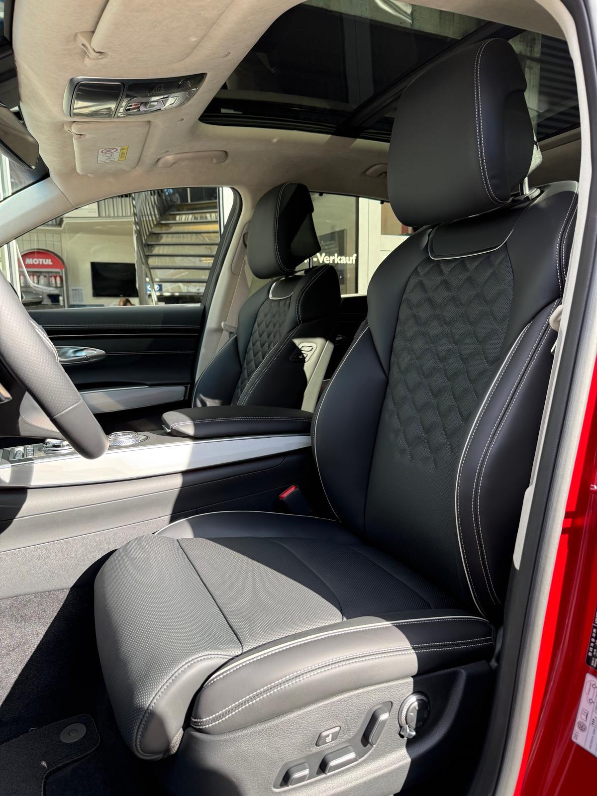 GENESIS GV70 Dual Motor Sport AWD-image-8