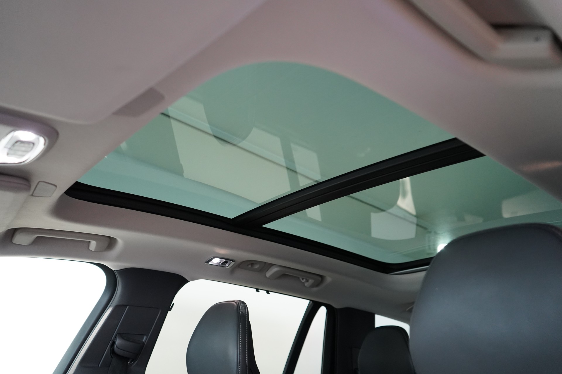 VOLVO XC90 T8 eAWD Inscription-image-13