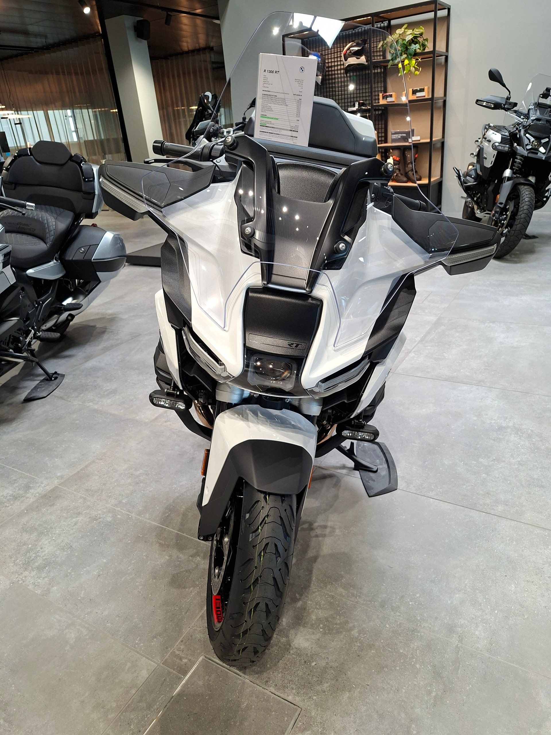 BMW R 1300 RT - Boxer Deal-image-3