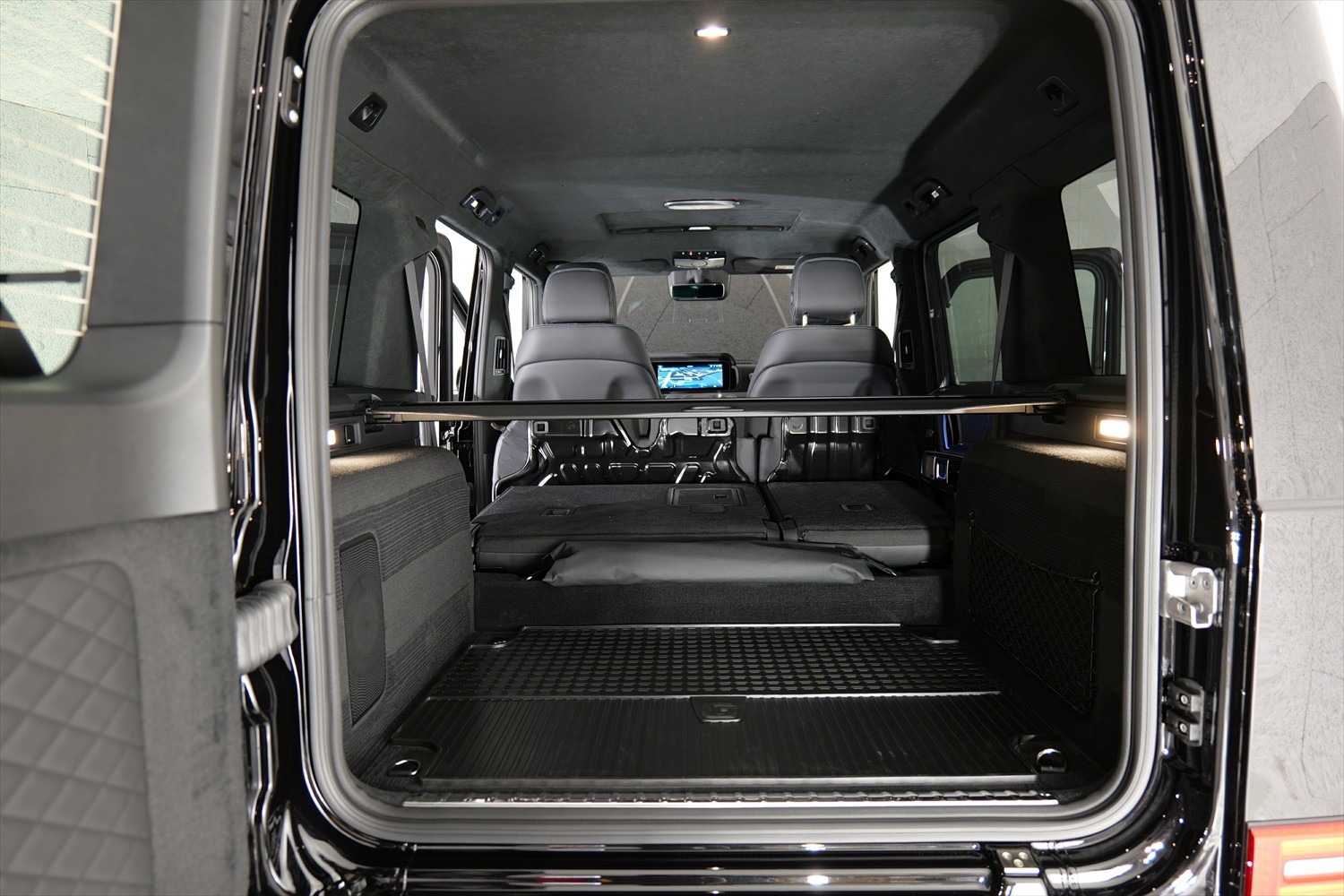 MERCEDES-BENZ G 450d 9G-Tronic-image-7