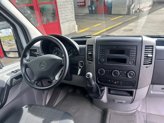MERCEDES-BENZ Sprinter 213 CDI Standard-image-9