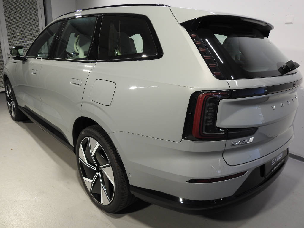 VOLVO EX 90 Twin Ultra AWD-showroom-element-3