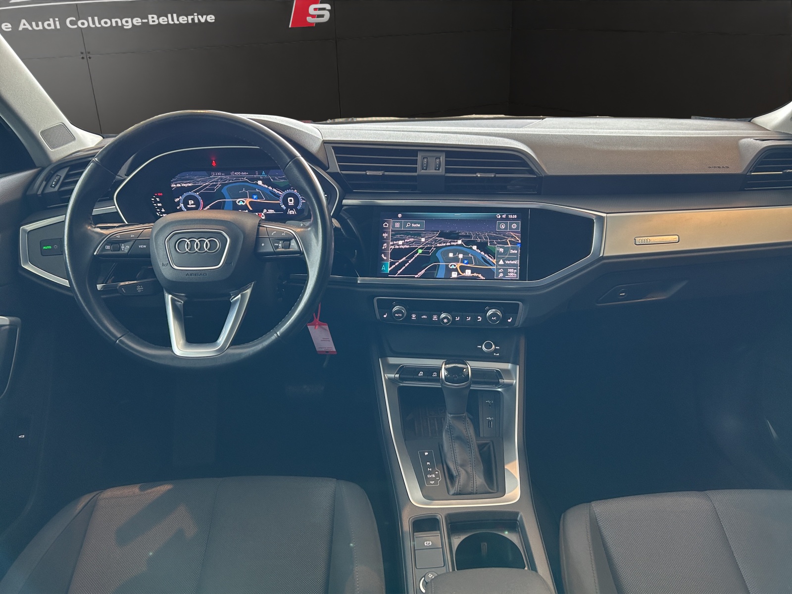 AUDI Q3 35 TFSI S line S-tronic-image-12