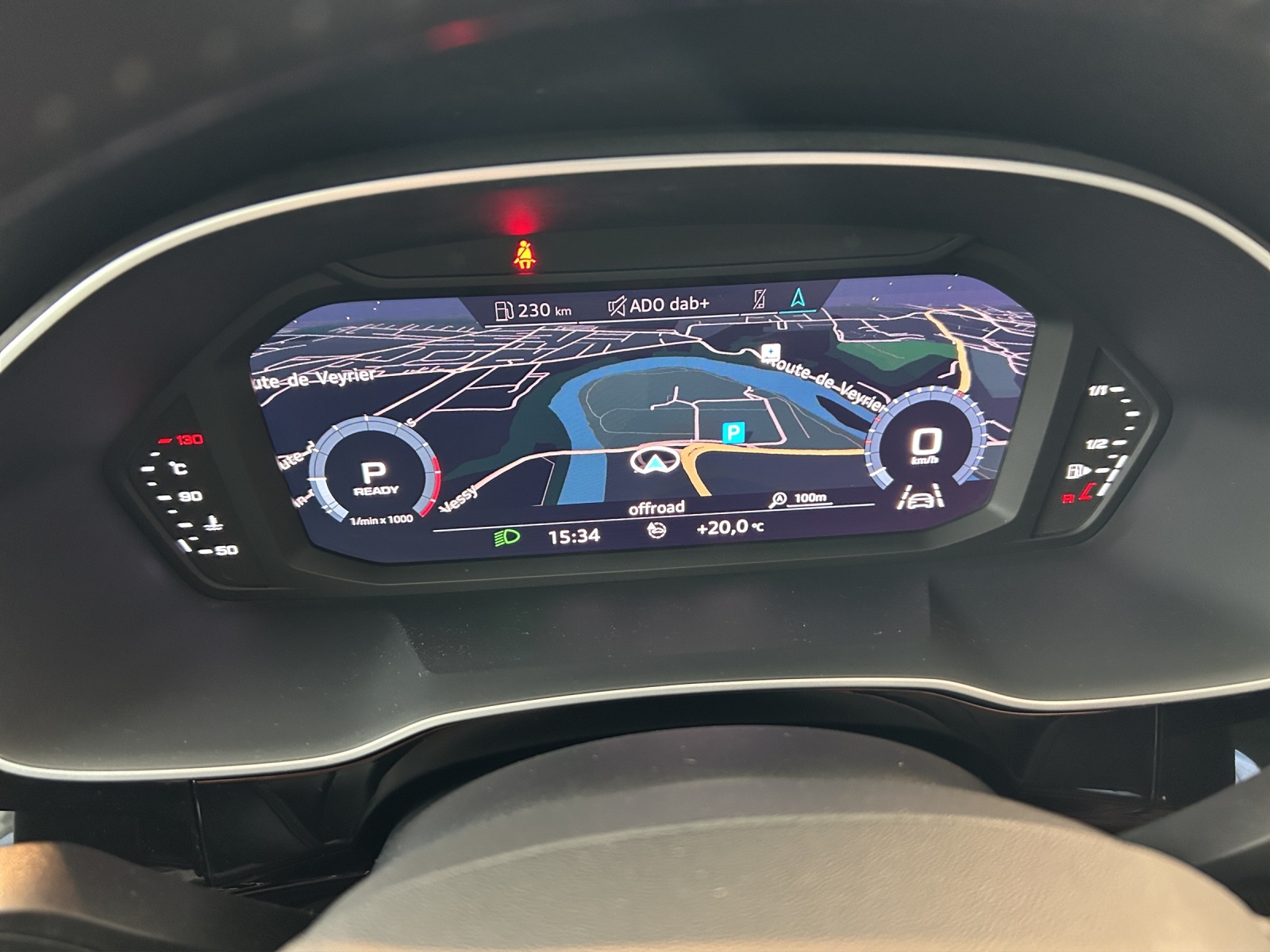 AUDI Q3 35 TFSI S line S-tronic-image-10