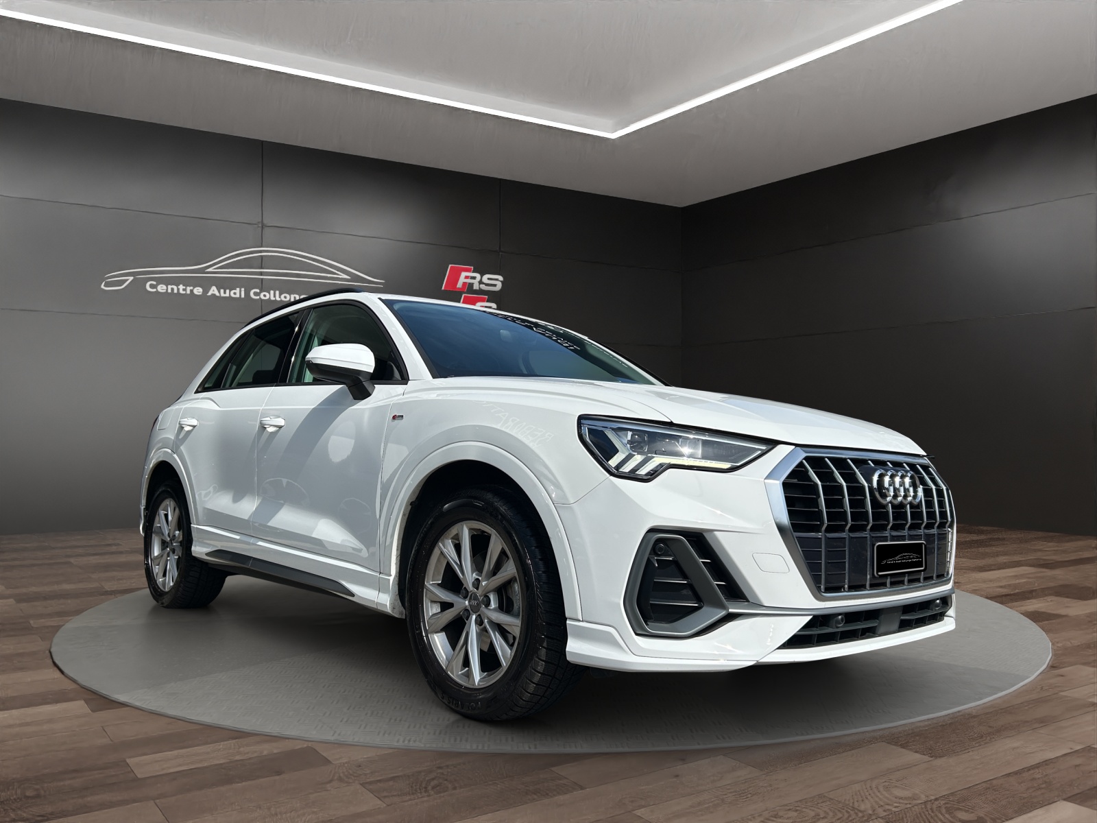 AUDI Q3 35 TFSI S line S-tronic-image-7