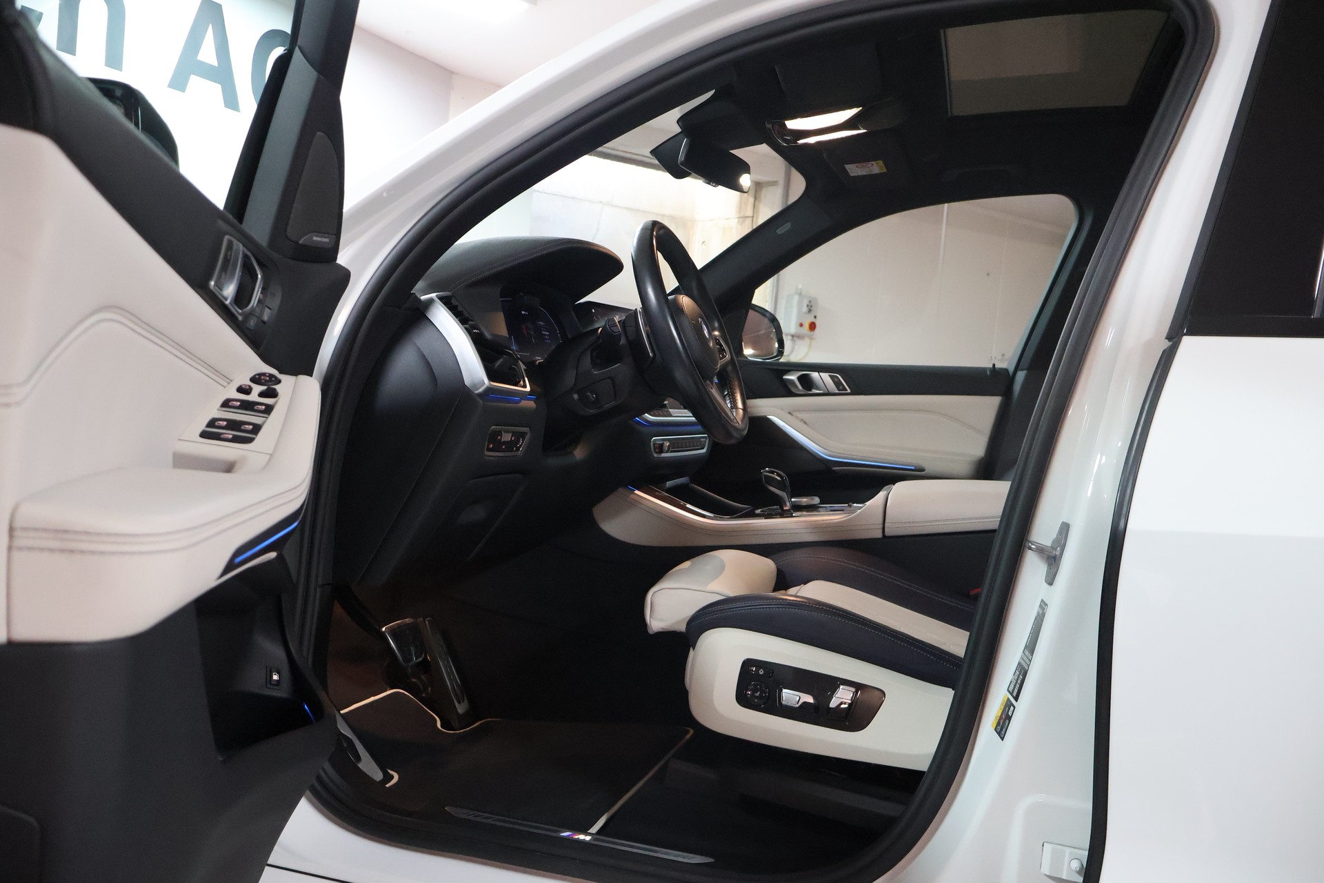 BMW X5 xDrive45e M Sport Steptronic-image-6