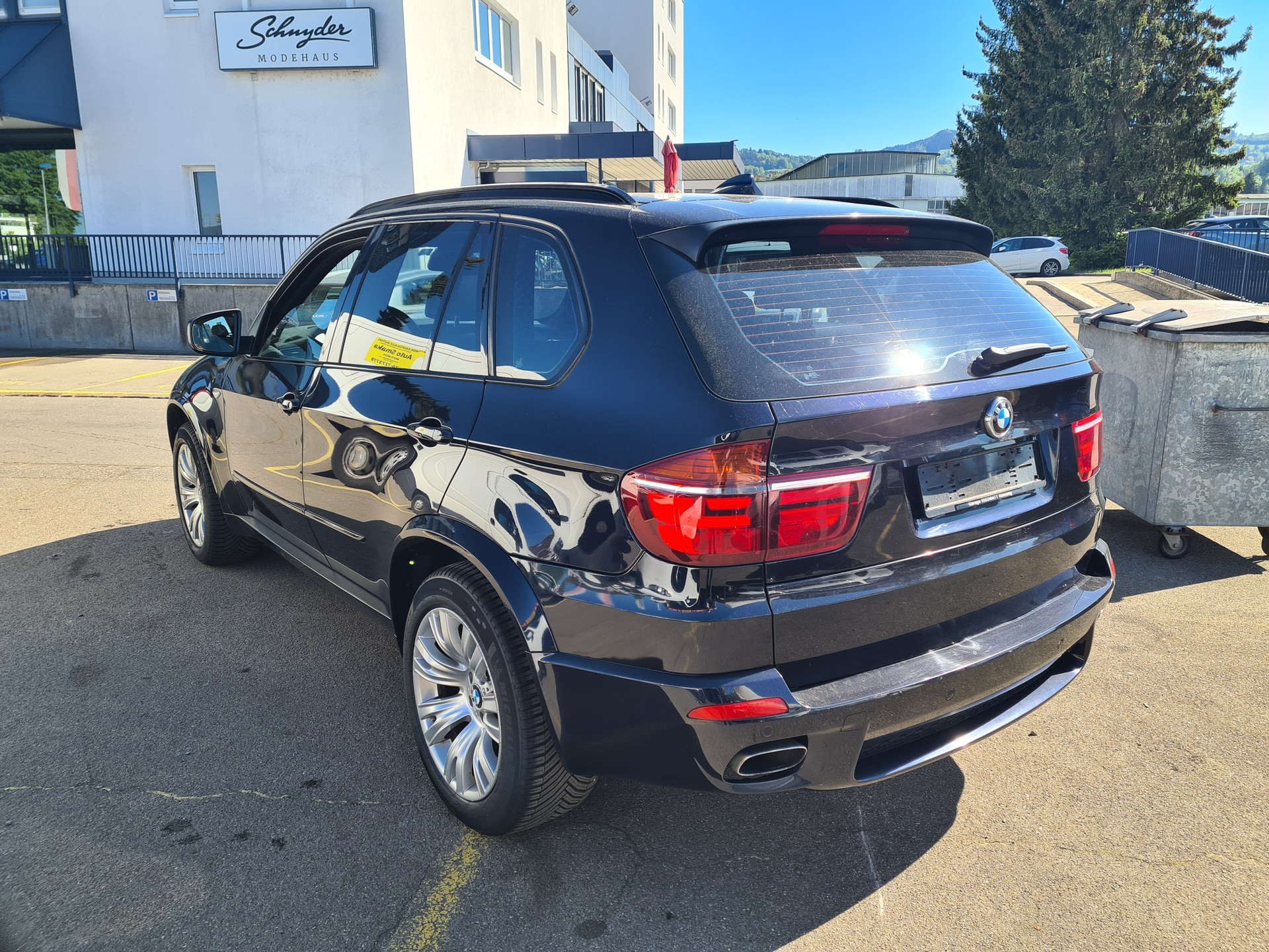 BMW X5 xDrive 50i Steptronic-showroom-element-1