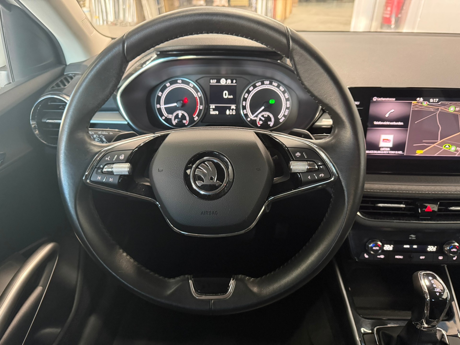 SKODA Fabia 1.0 TSI Style DSG-image-8