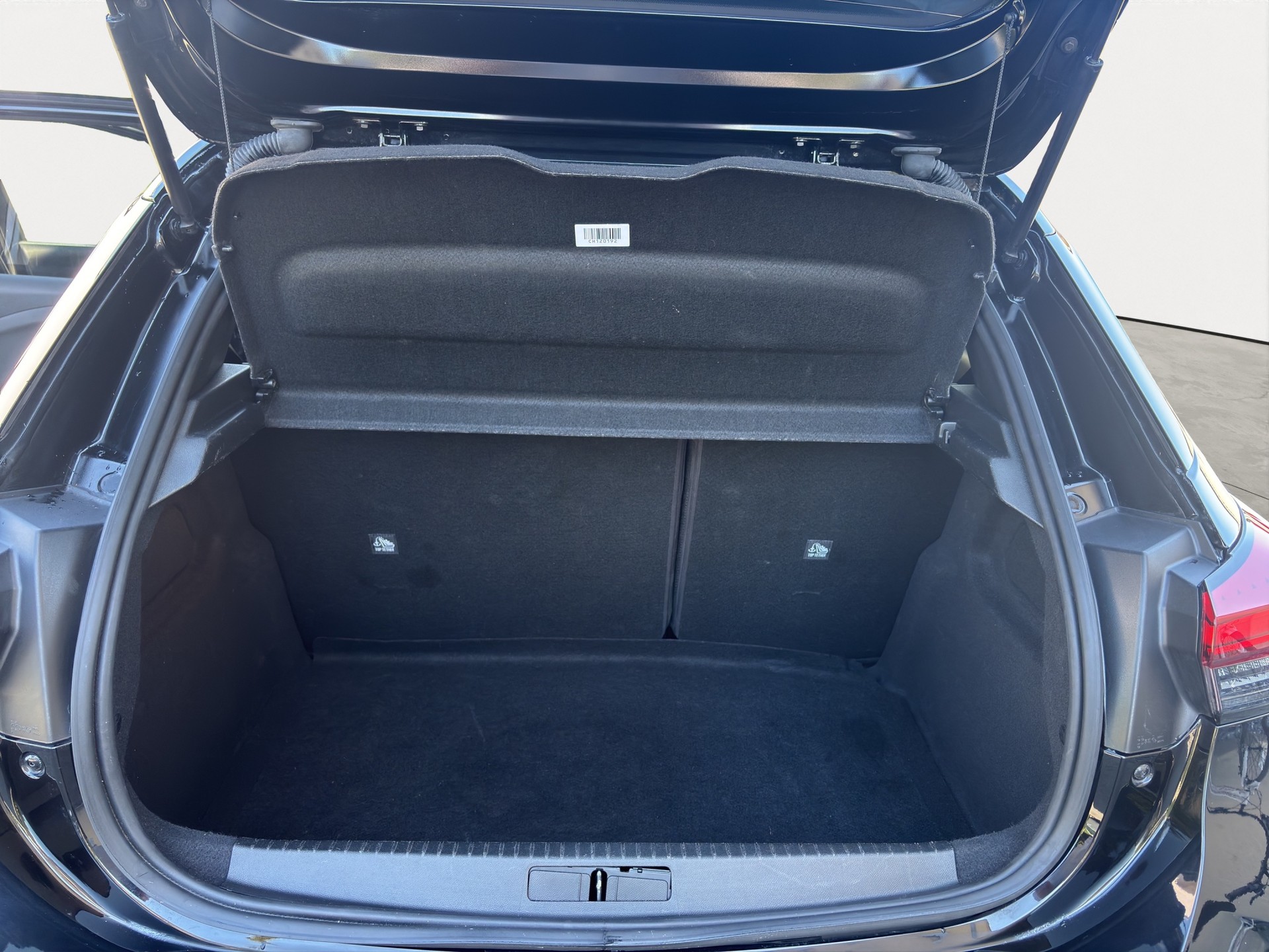 OPEL Corsa 1.2 MHEV Energize your life Weiss-image-21