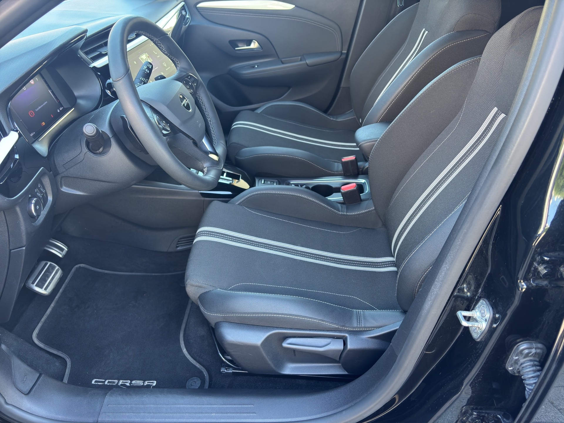 OPEL Corsa 1.2 MHEV Energize your life Weiss-image-8