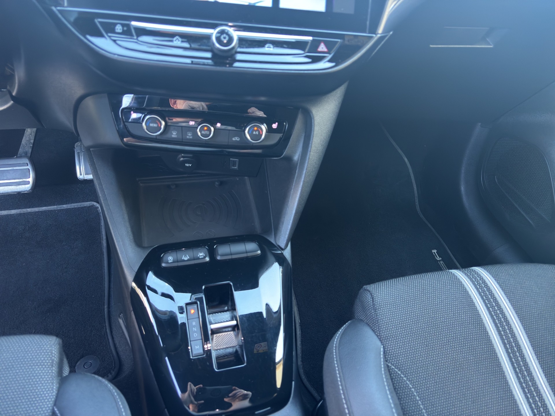 OPEL Corsa 1.2 MHEV Energize your life Weiss-image-14