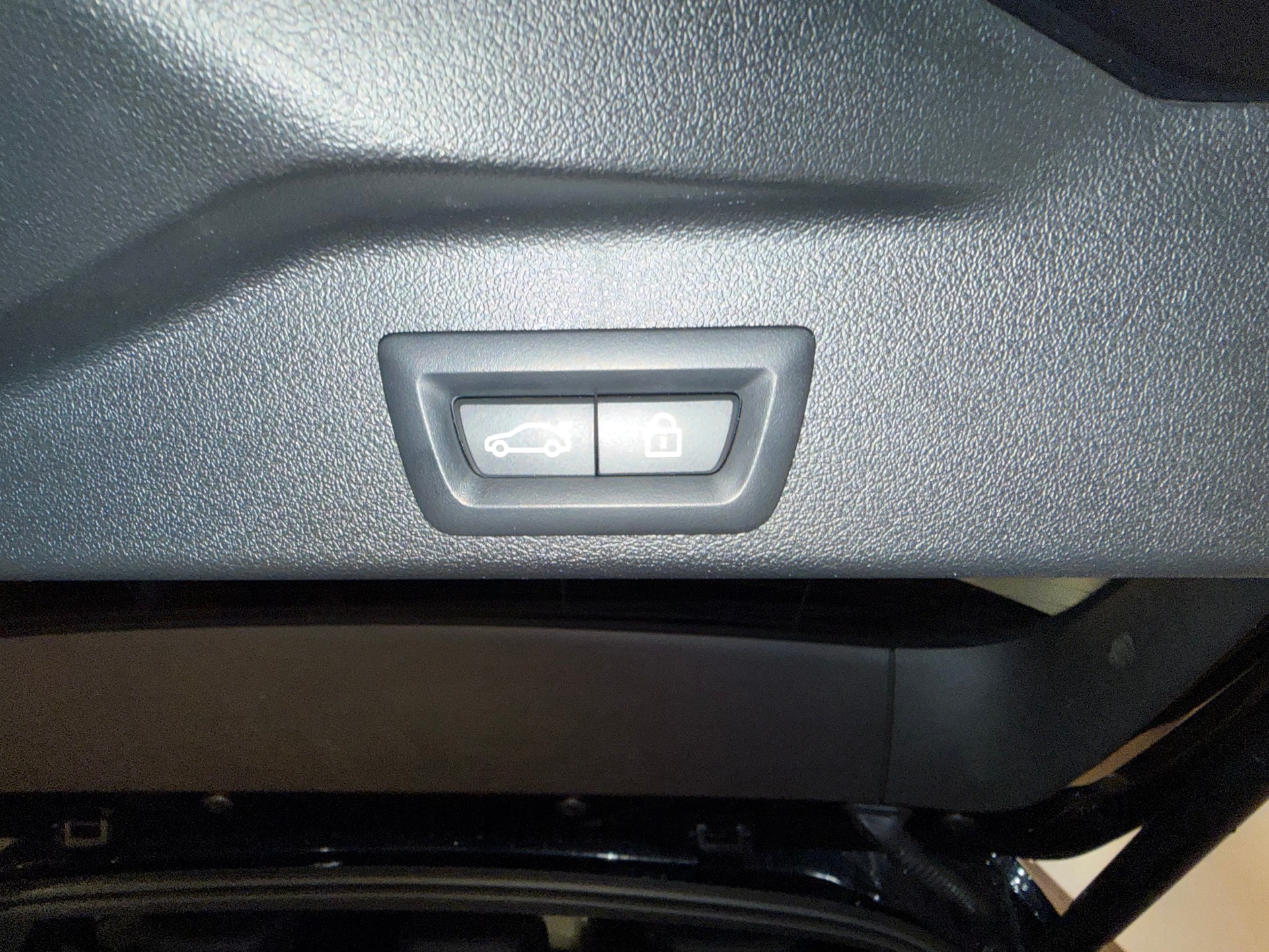 BMW X5 40d xDrive SAG-image-8