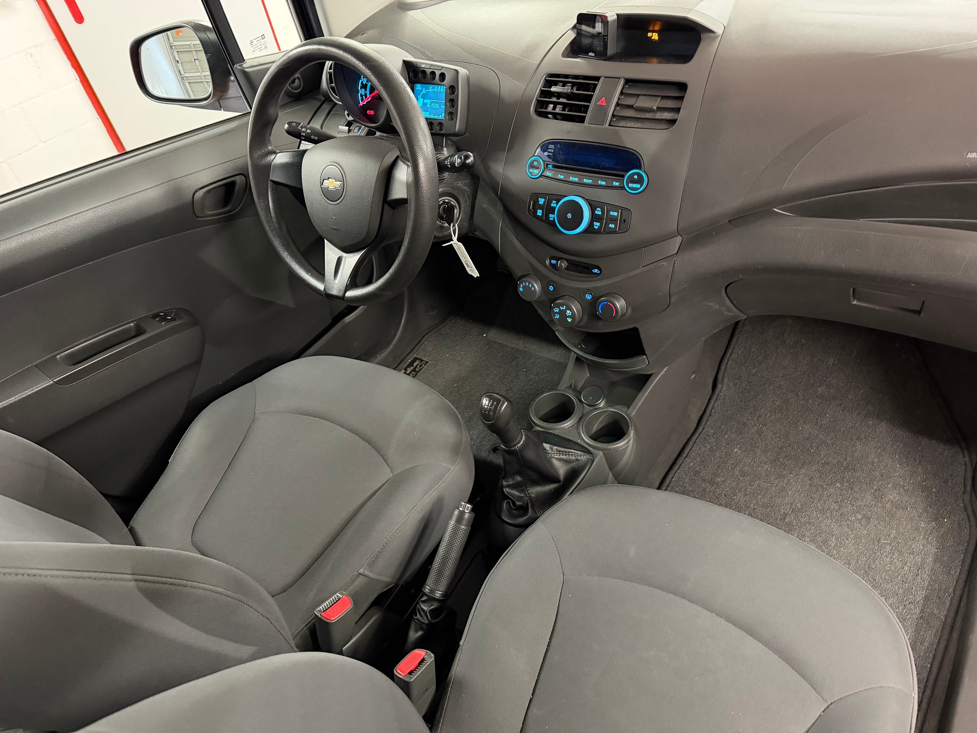 CHEVROLET Spark 1.0 LS-image-11