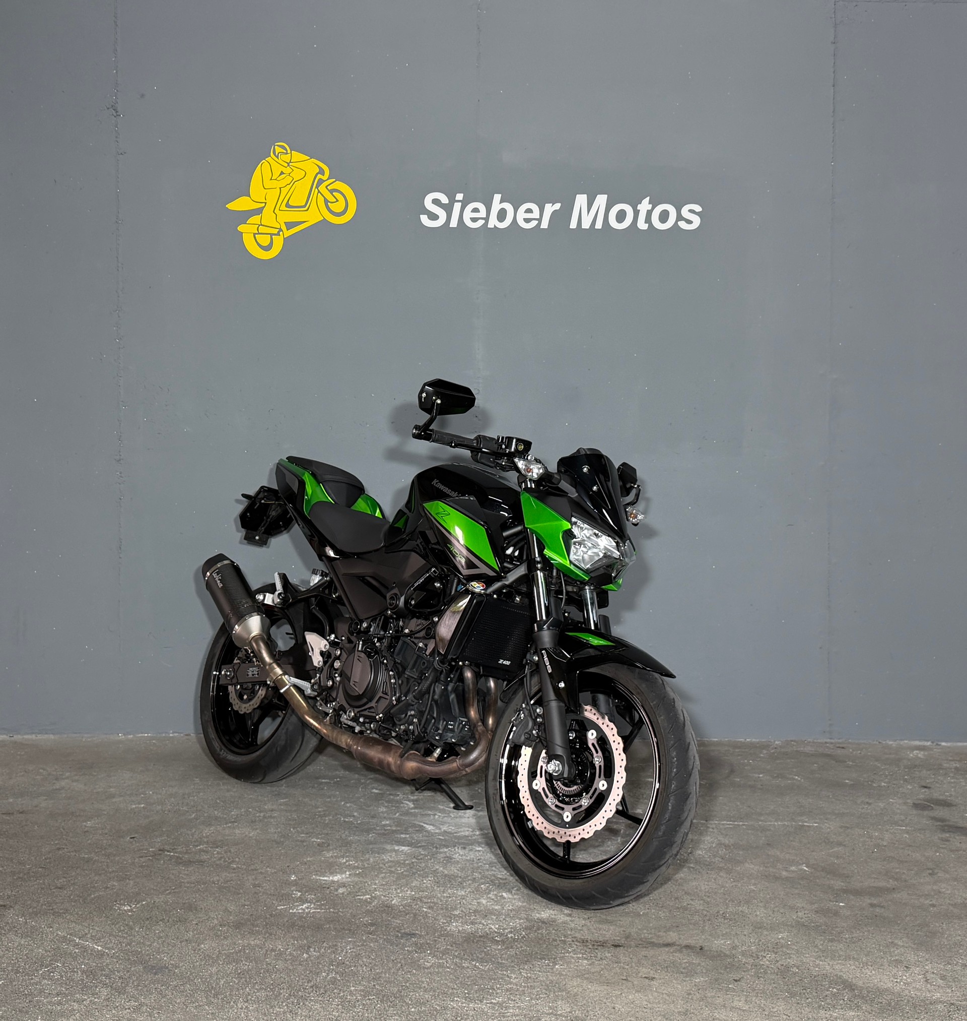 KAWASAKI Z 400-image-1