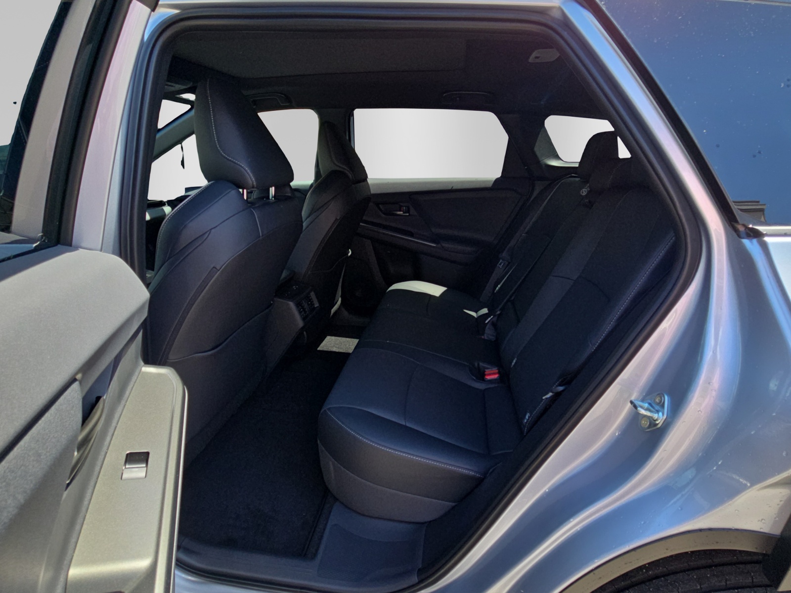 TOYOTA bZ4X Touring Premium AWD-image-9