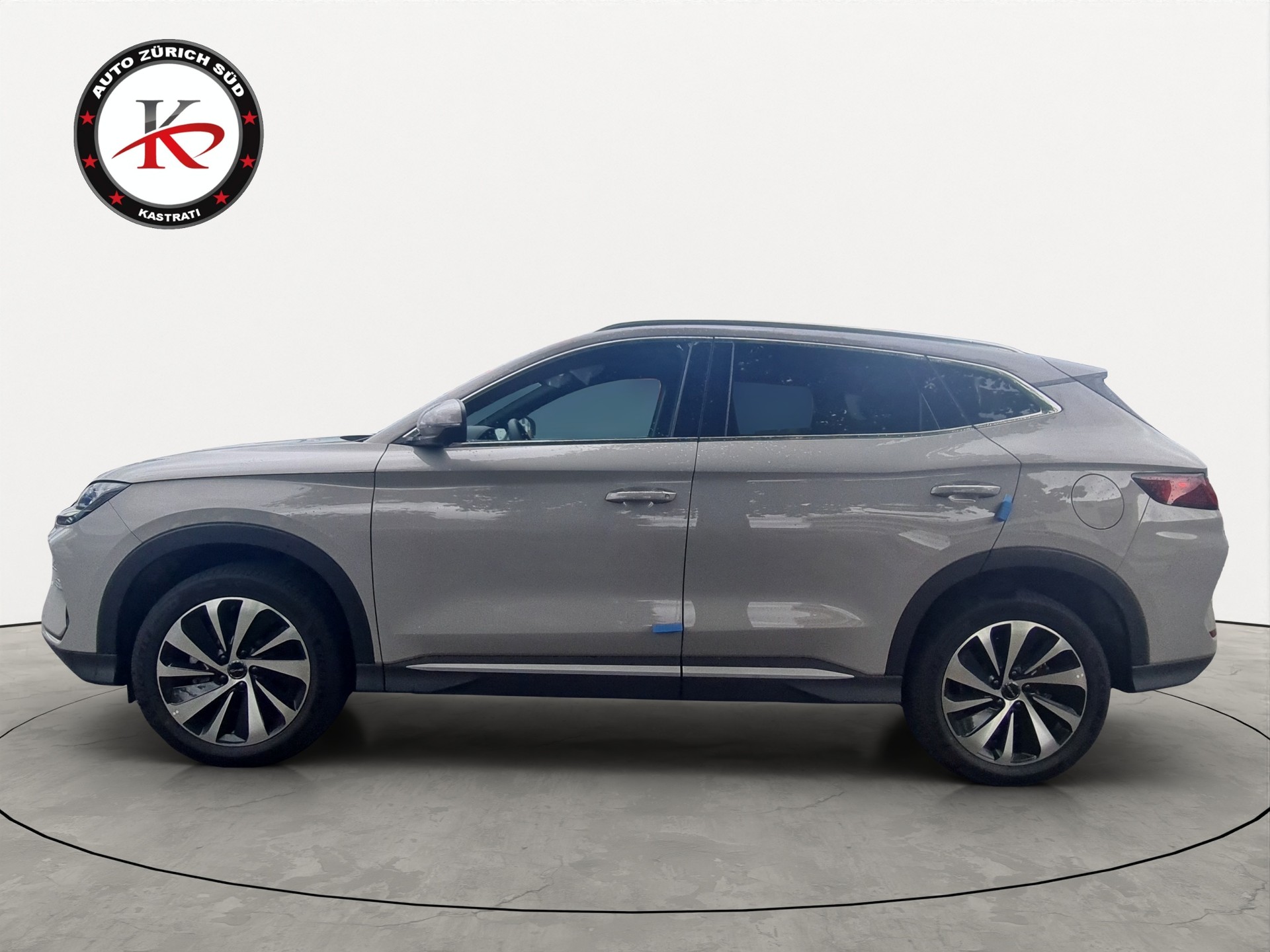 BYD Seal U DM-i Design AWD-showroom-element-2