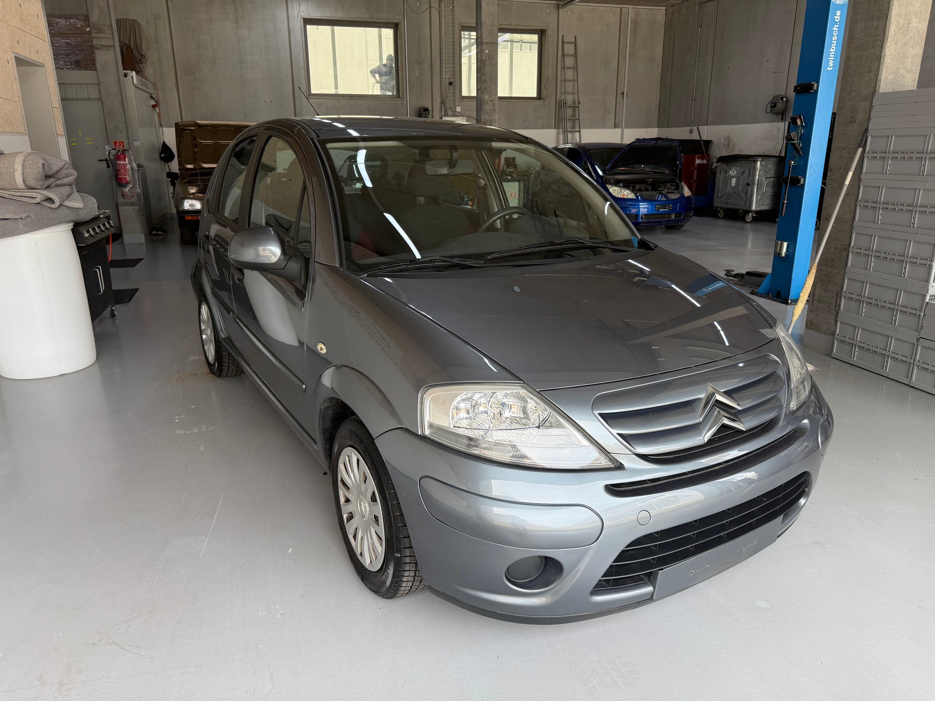 CITROEN C3 1.1i Essentiel-image-1